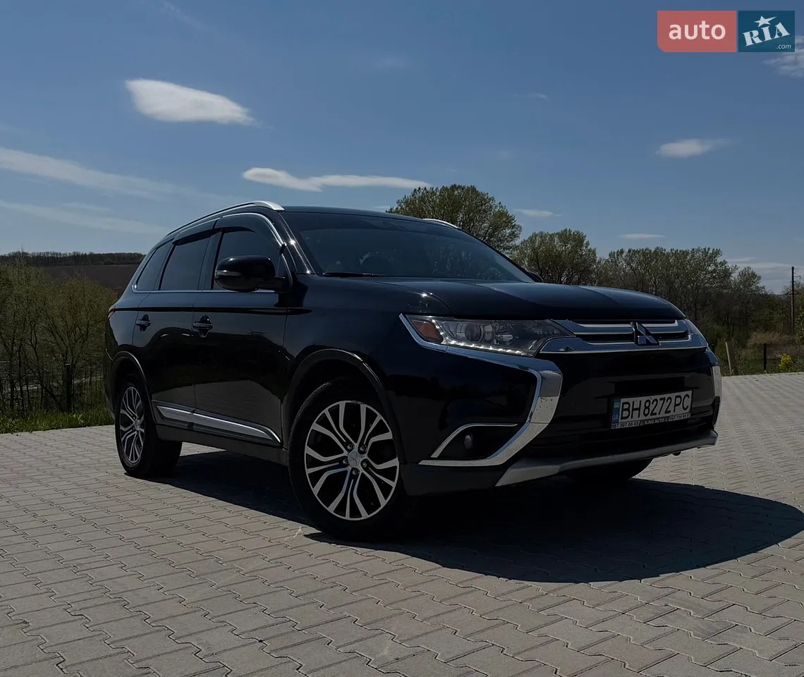 2018 Mitsubishi Outlander - мініатюра 14