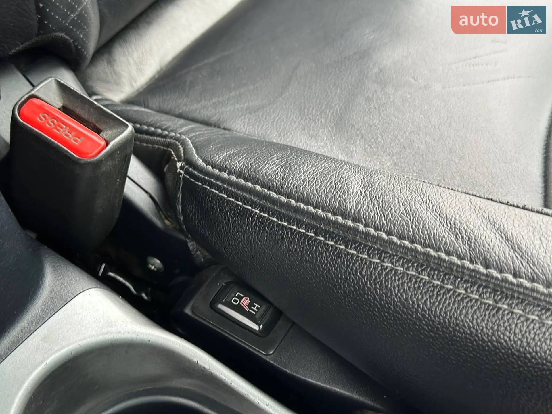 2012 Mitsubishi Outlander - мініатюра 20