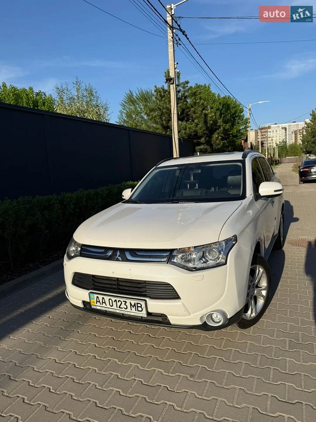 2013 Mitsubishi Outlander - мініатюра 8