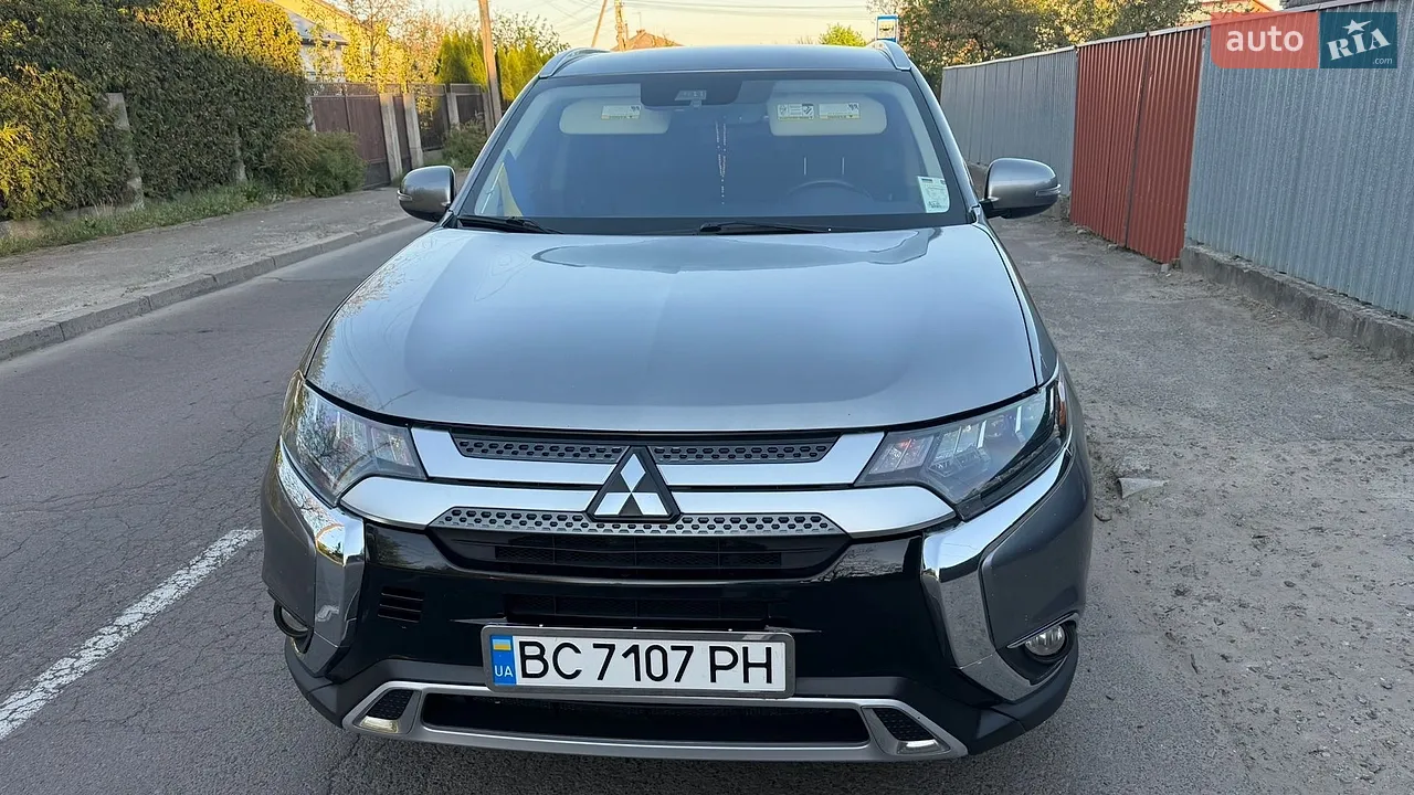 2019 Mitsubishi Outlander - мініатюра 13