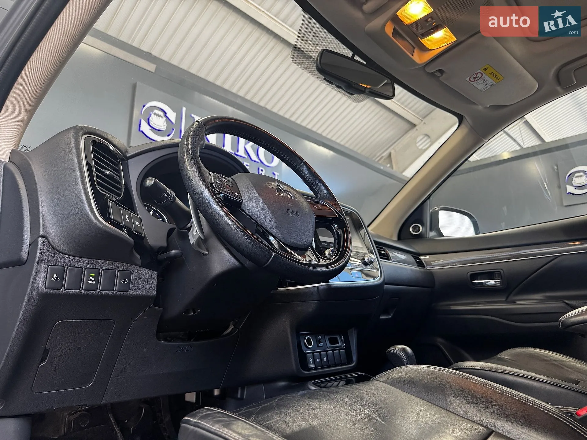 2021 Mitsubishi Outlander - мініатюра 30