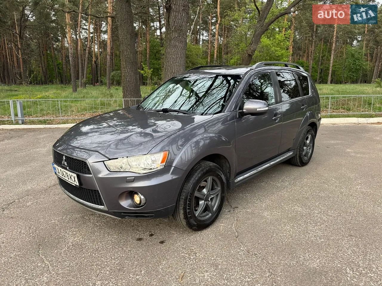 2011 Mitsubishi Outlander - мініатюра 32