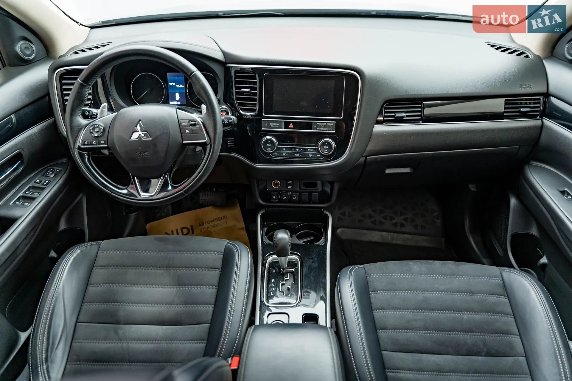 2019 Mitsubishi Outlander - мініатюра 13