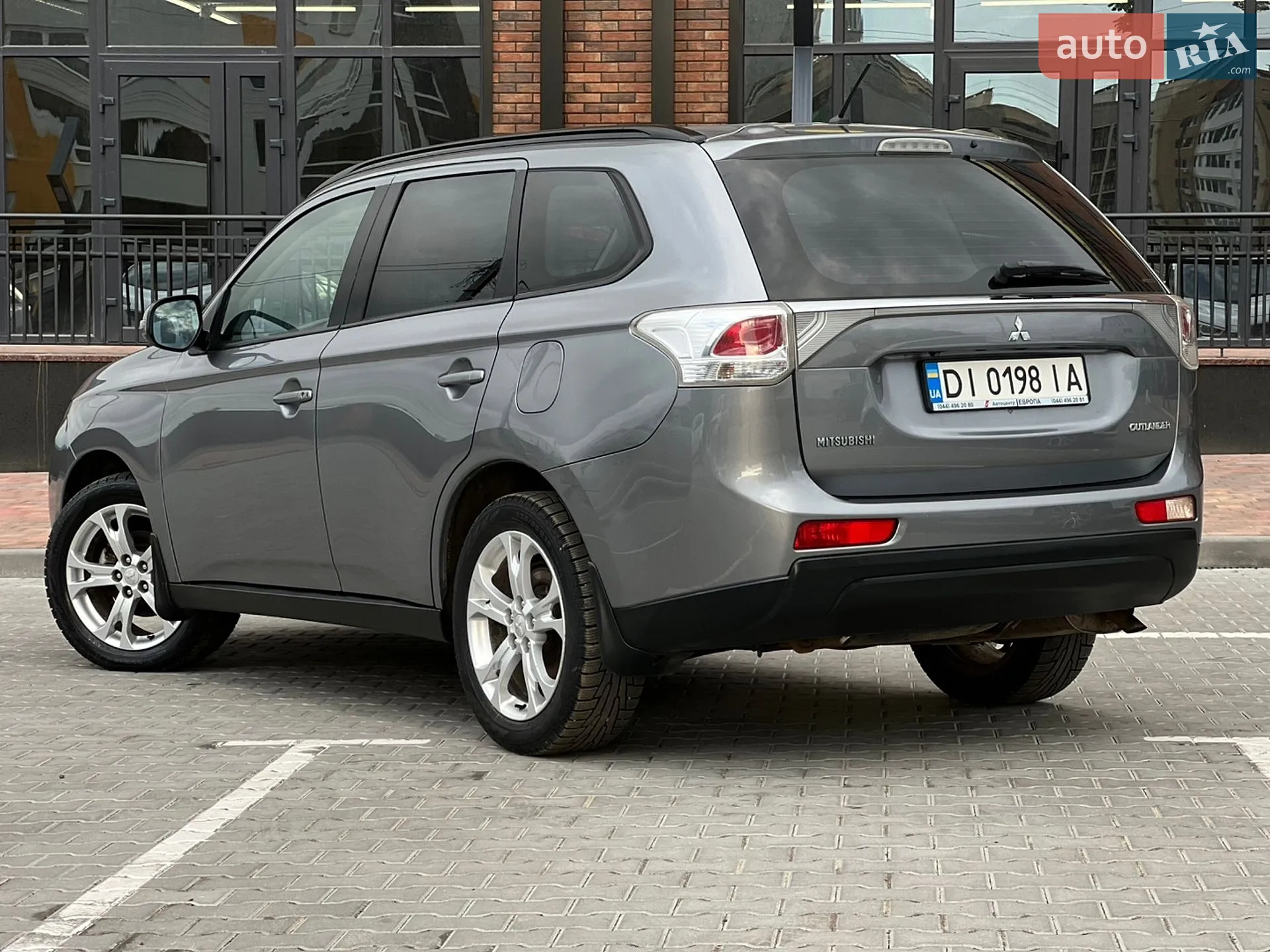 2013 Mitsubishi Outlander - мініатюра 17