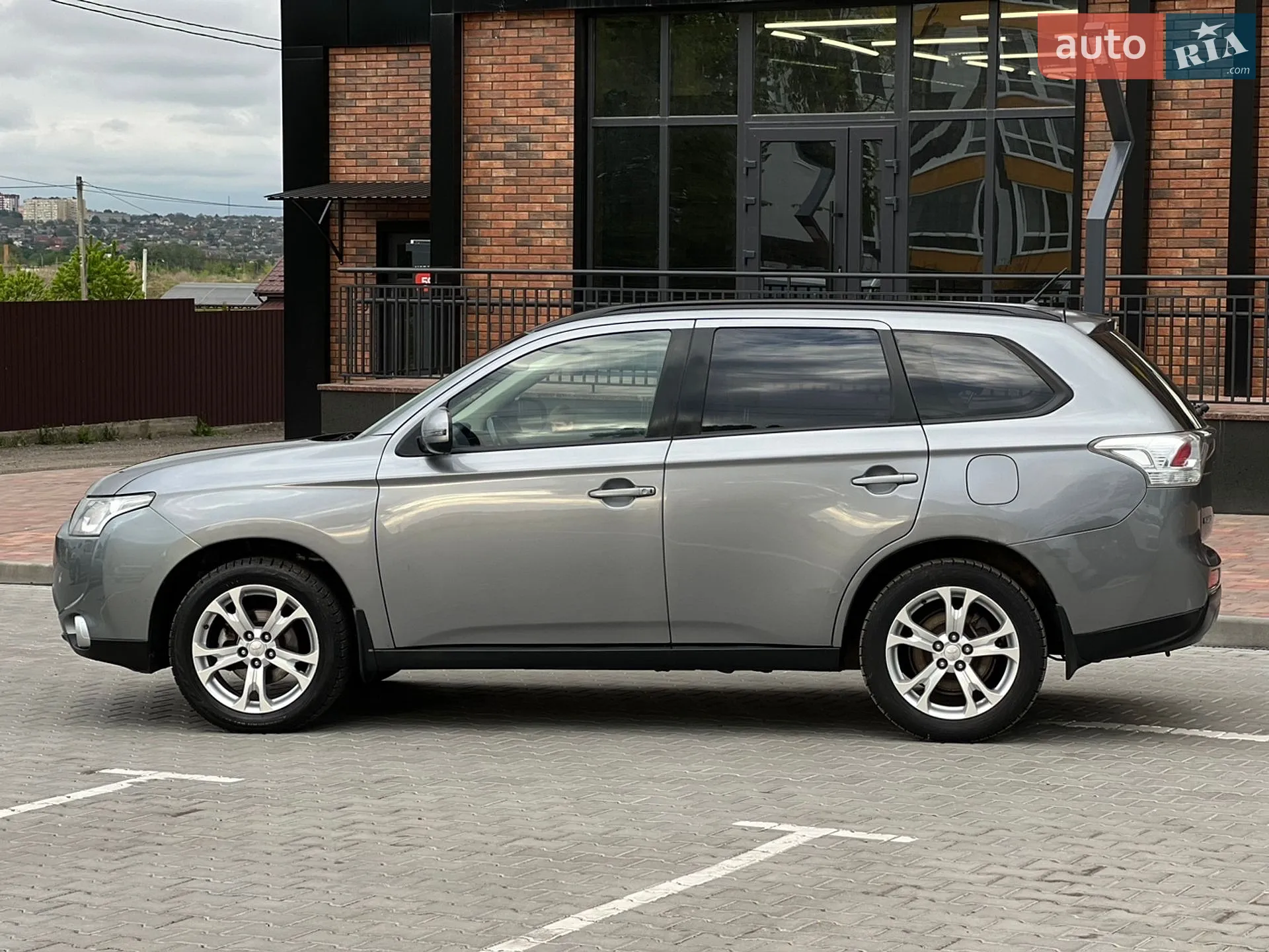 2013 Mitsubishi Outlander - мініатюра 21