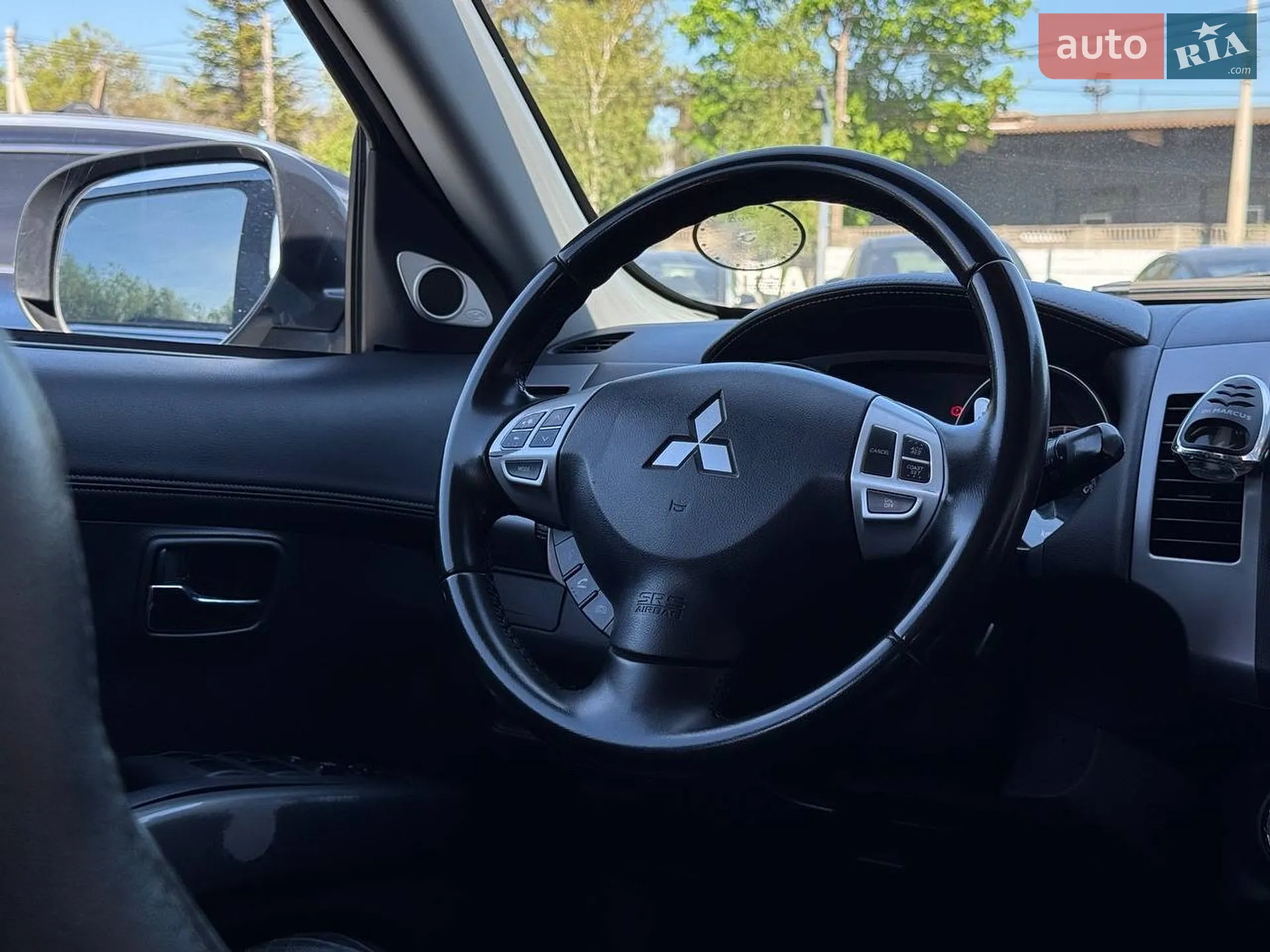 2011 Mitsubishi Outlander - мініатюра 51
