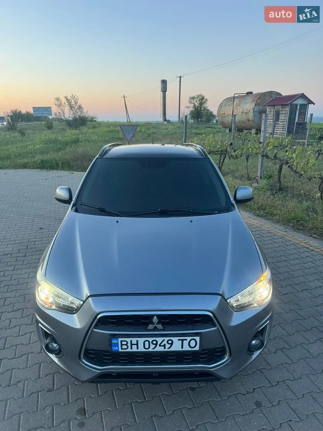 2012 Mitsubishi Outlander - мініатюра 13
