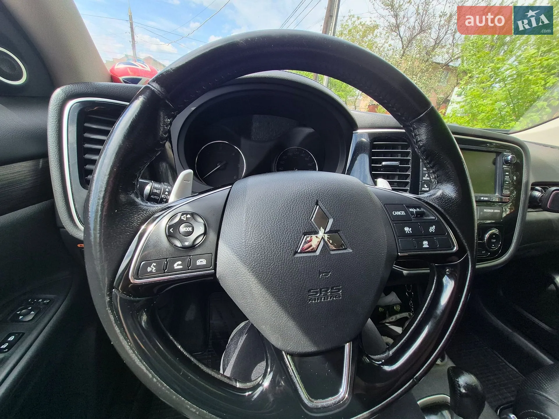 2015 Mitsubishi Outlander - мініатюра 16