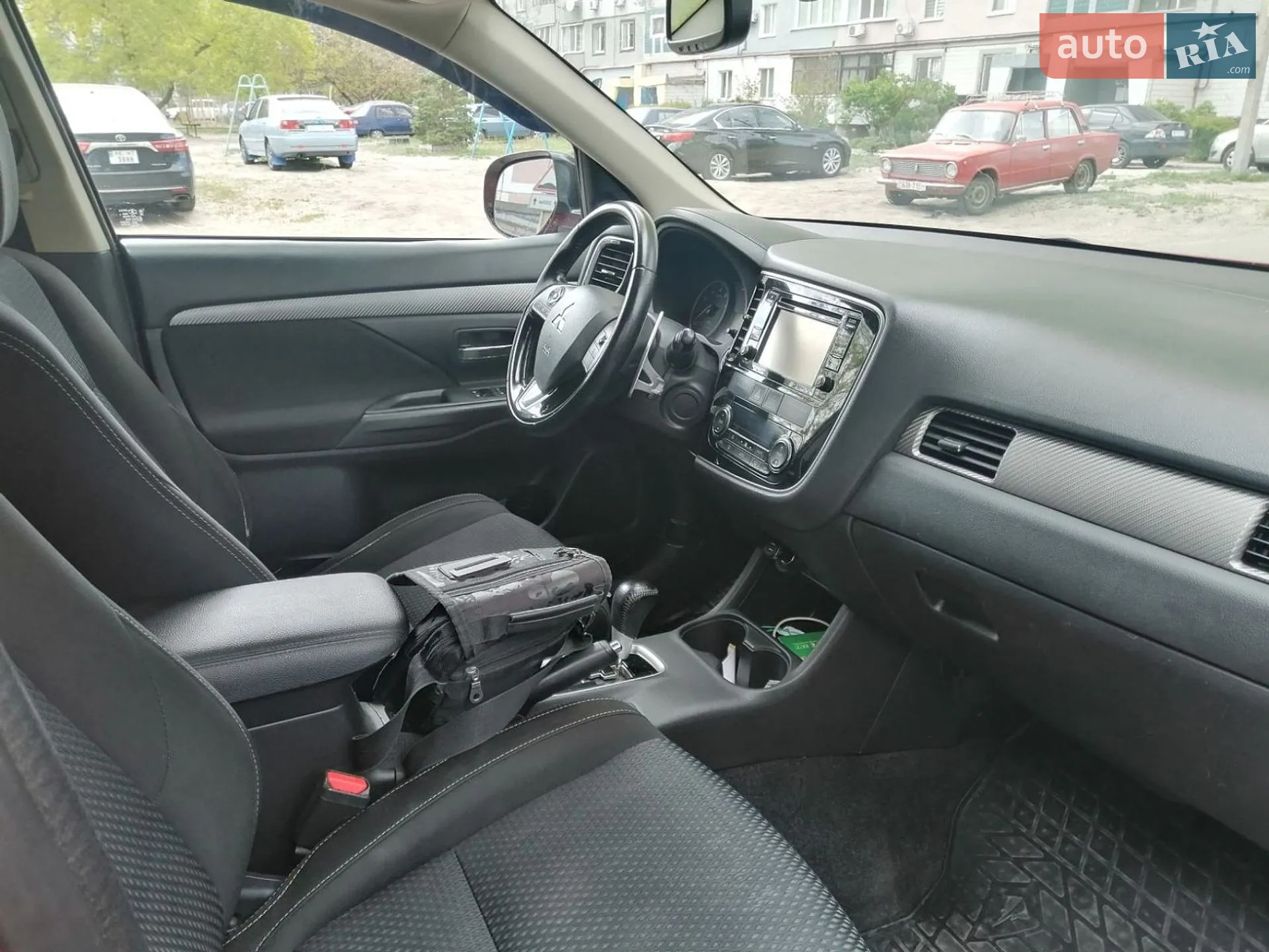 2015 Mitsubishi Outlander - мініатюра 4