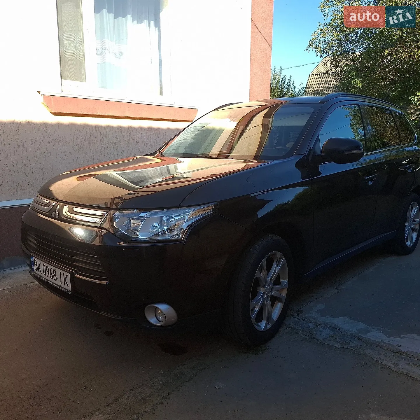 2013 Mitsubishi Outlander - фото 1