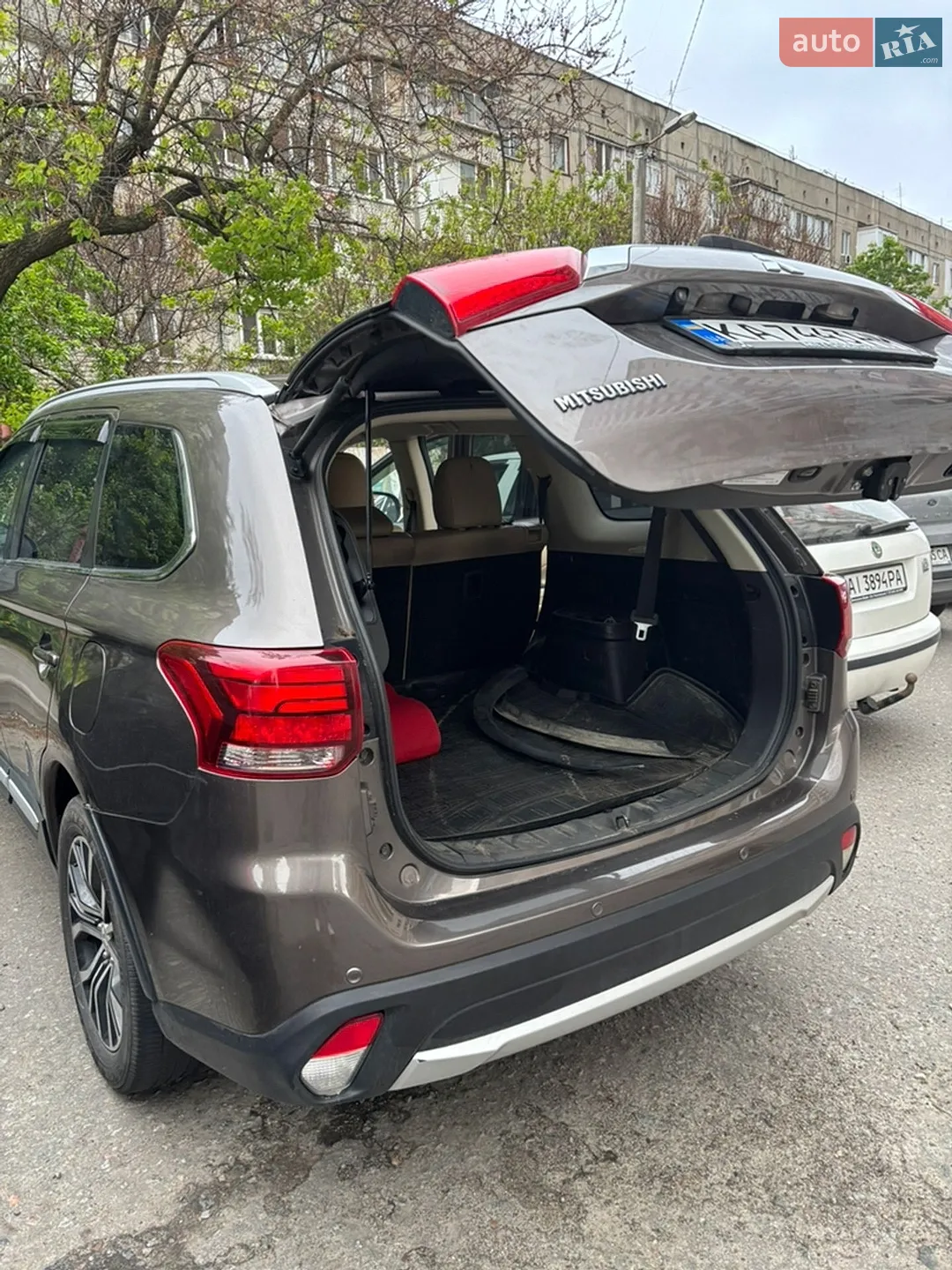 2017 Mitsubishi Outlander - мініатюра 13