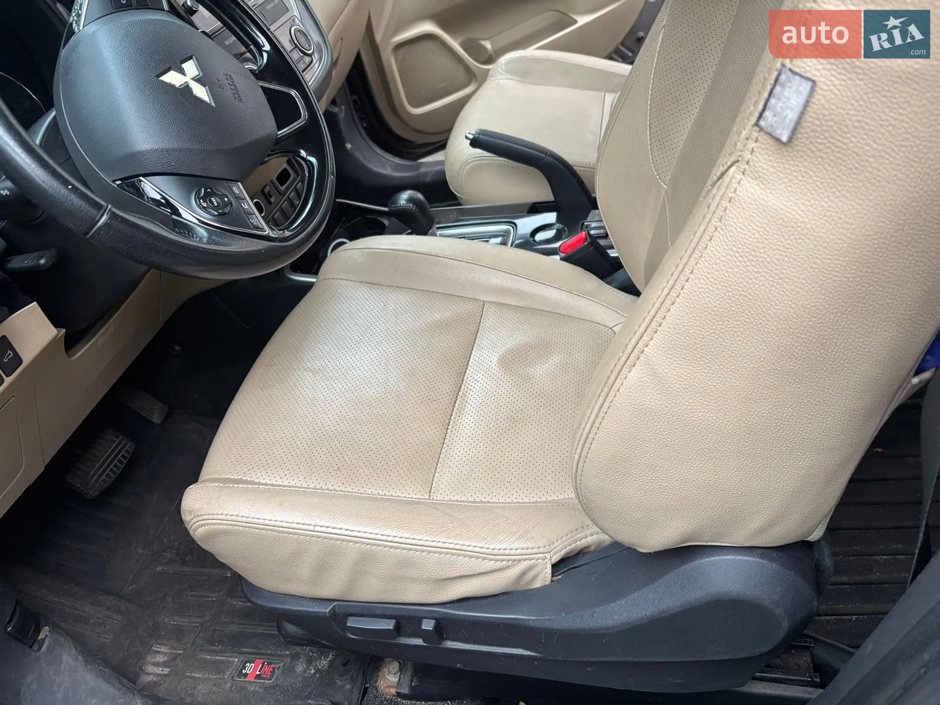 2017 Mitsubishi Outlander - мініатюра 18
