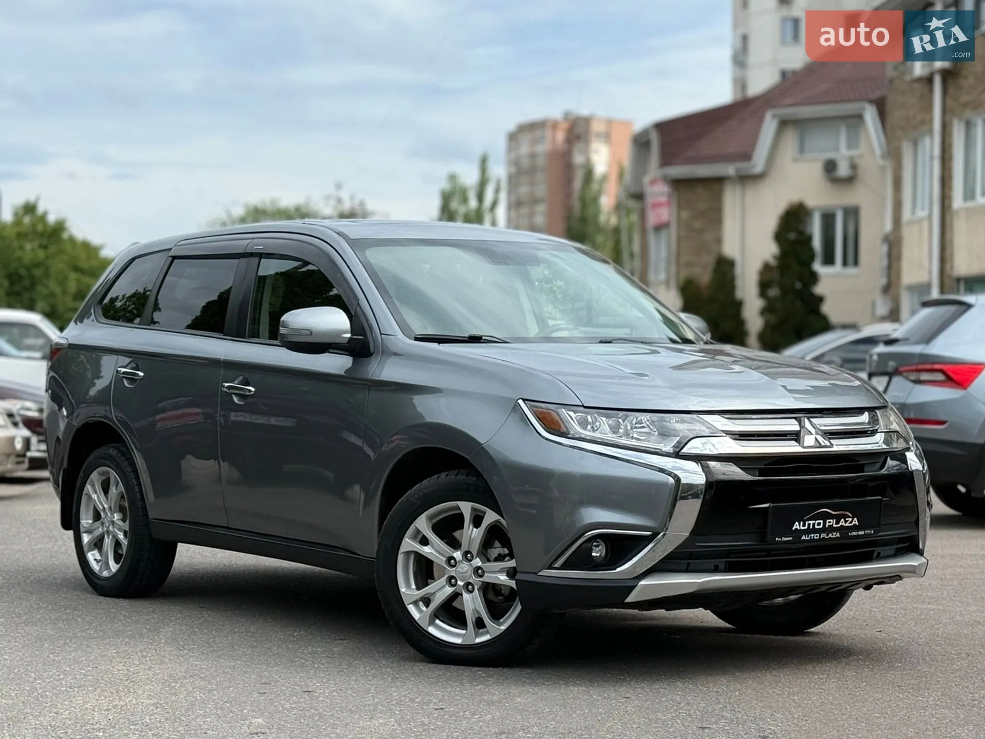 2013 Mitsubishi Outlander - мініатюра 18
