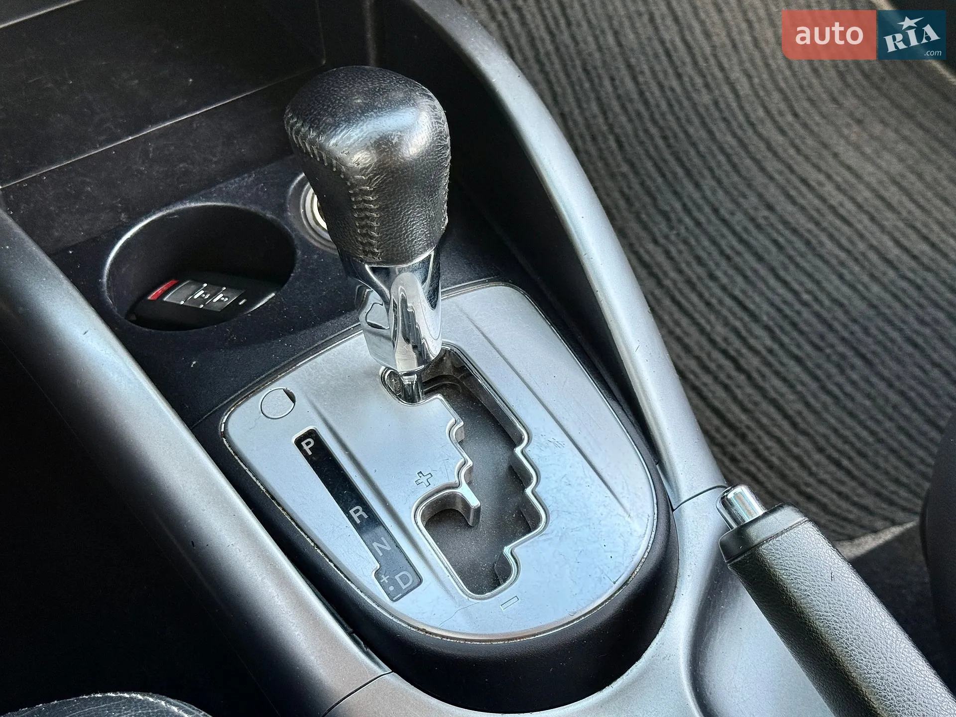 2011 Mitsubishi Outlander - мініатюра 21