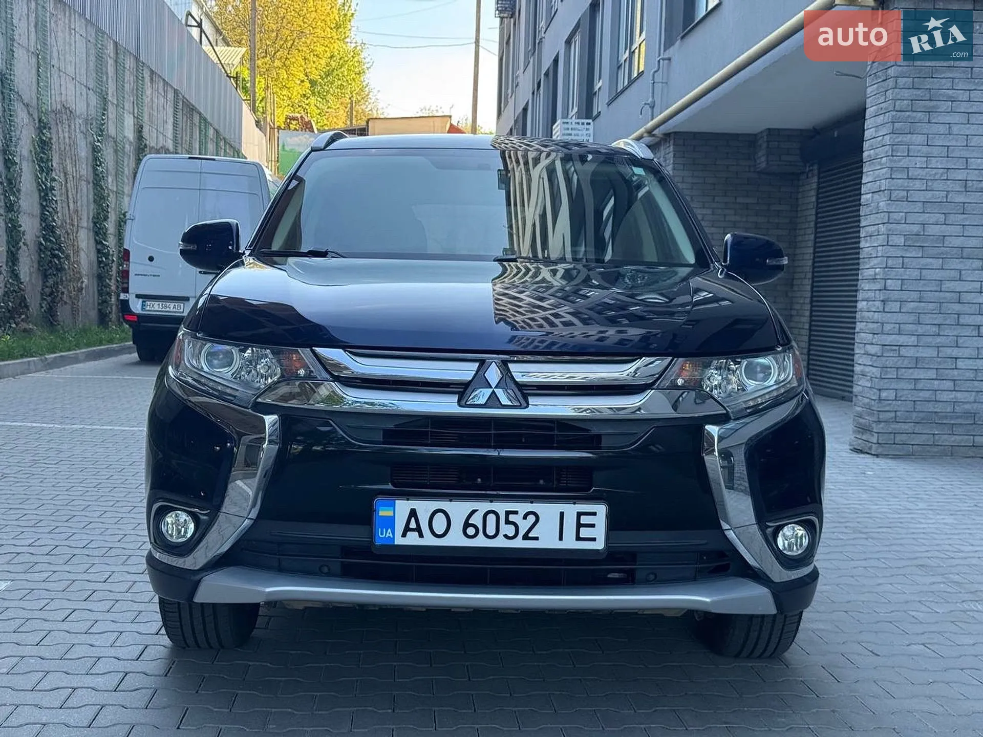 2018 Mitsubishi Outlander - мініатюра 2
