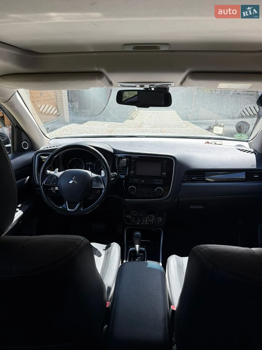 2017 Mitsubishi Outlander - мініатюра 11