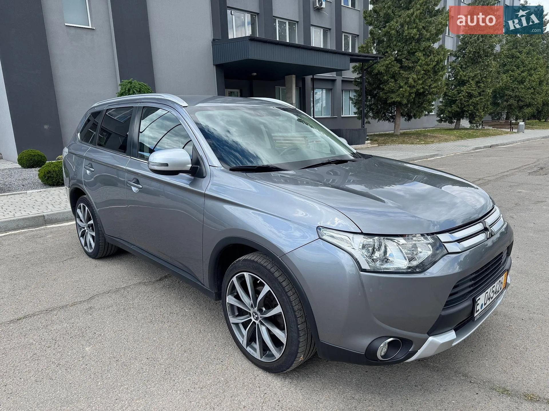2015 Mitsubishi Outlander - мініатюра 3