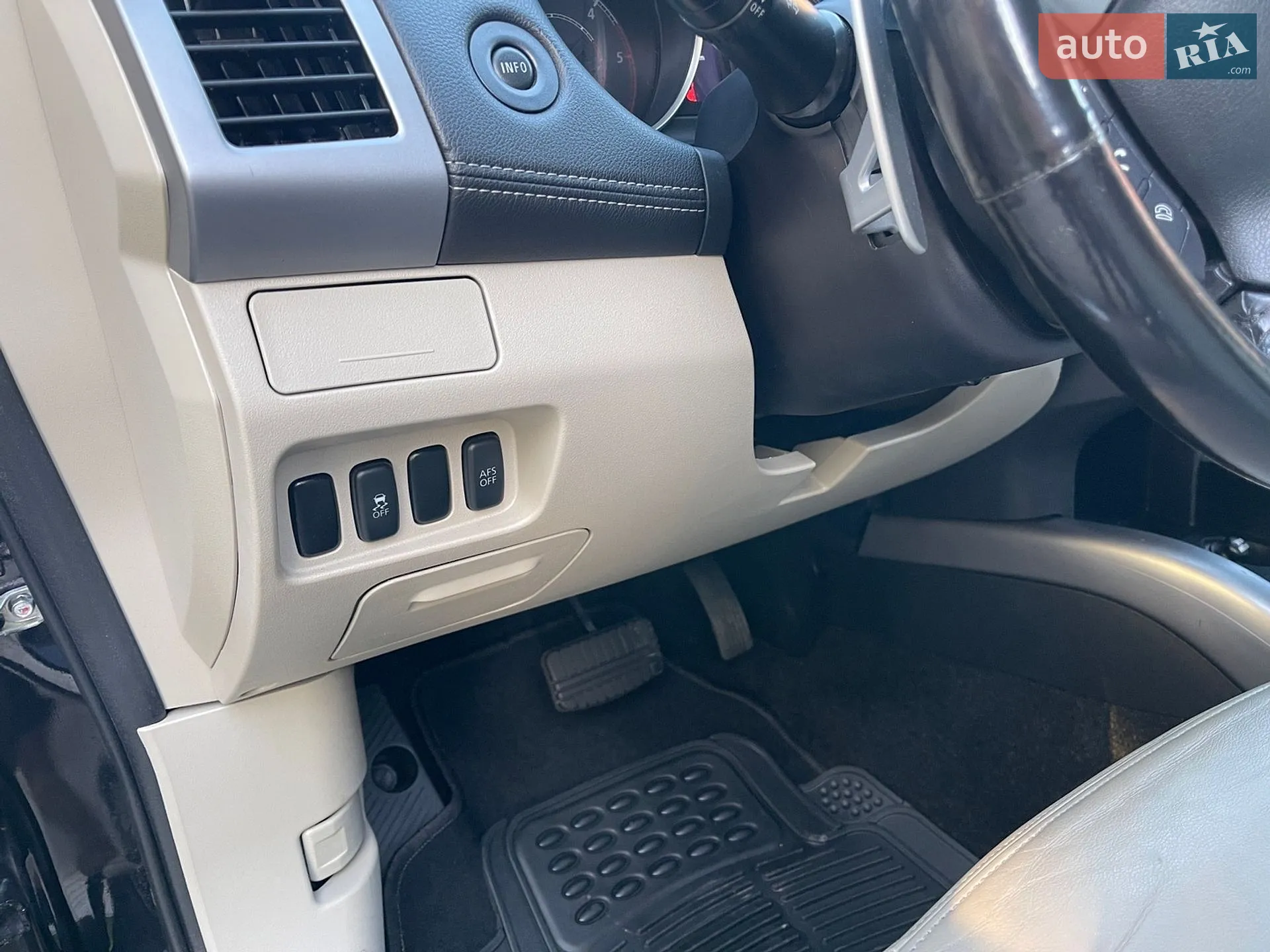 2011 Mitsubishi Outlander - мініатюра 15