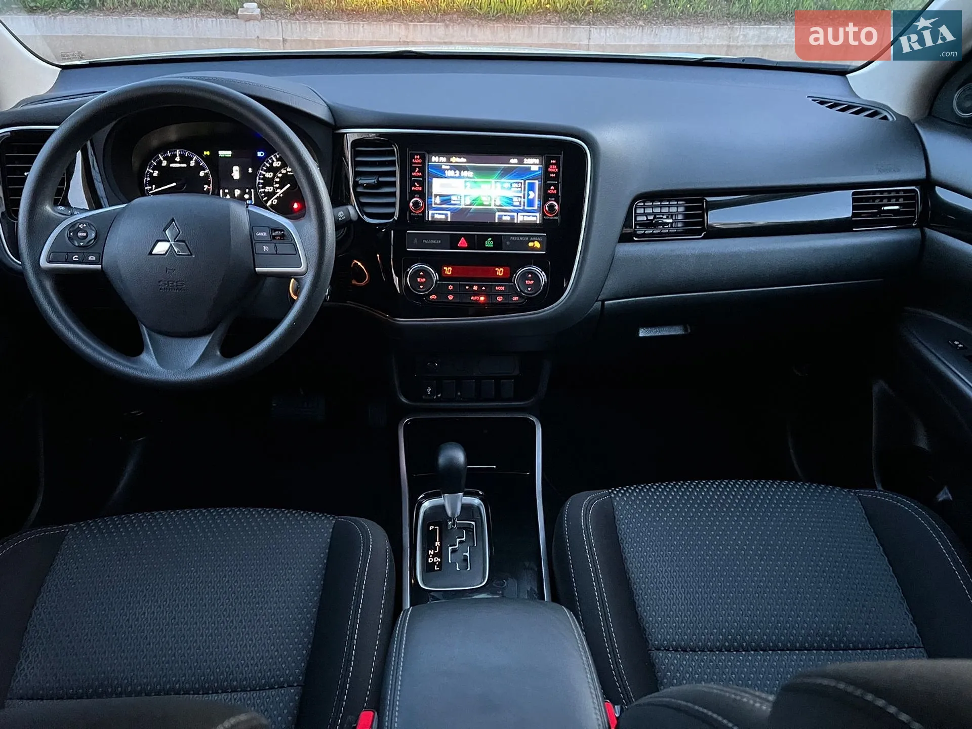 2019 Mitsubishi Outlander - мініатюра 42