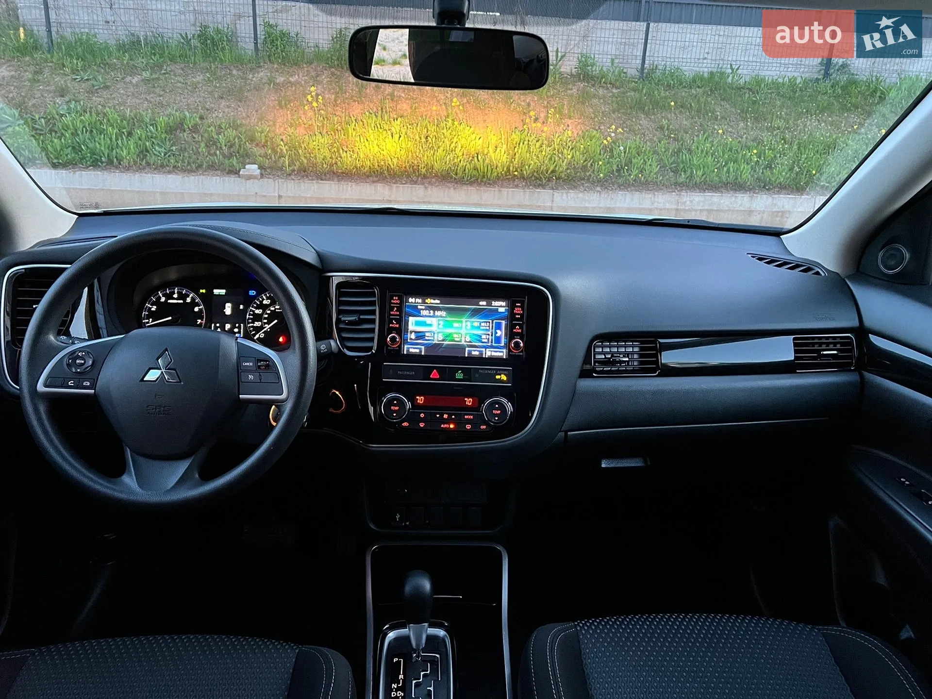 2019 Mitsubishi Outlander - мініатюра 43