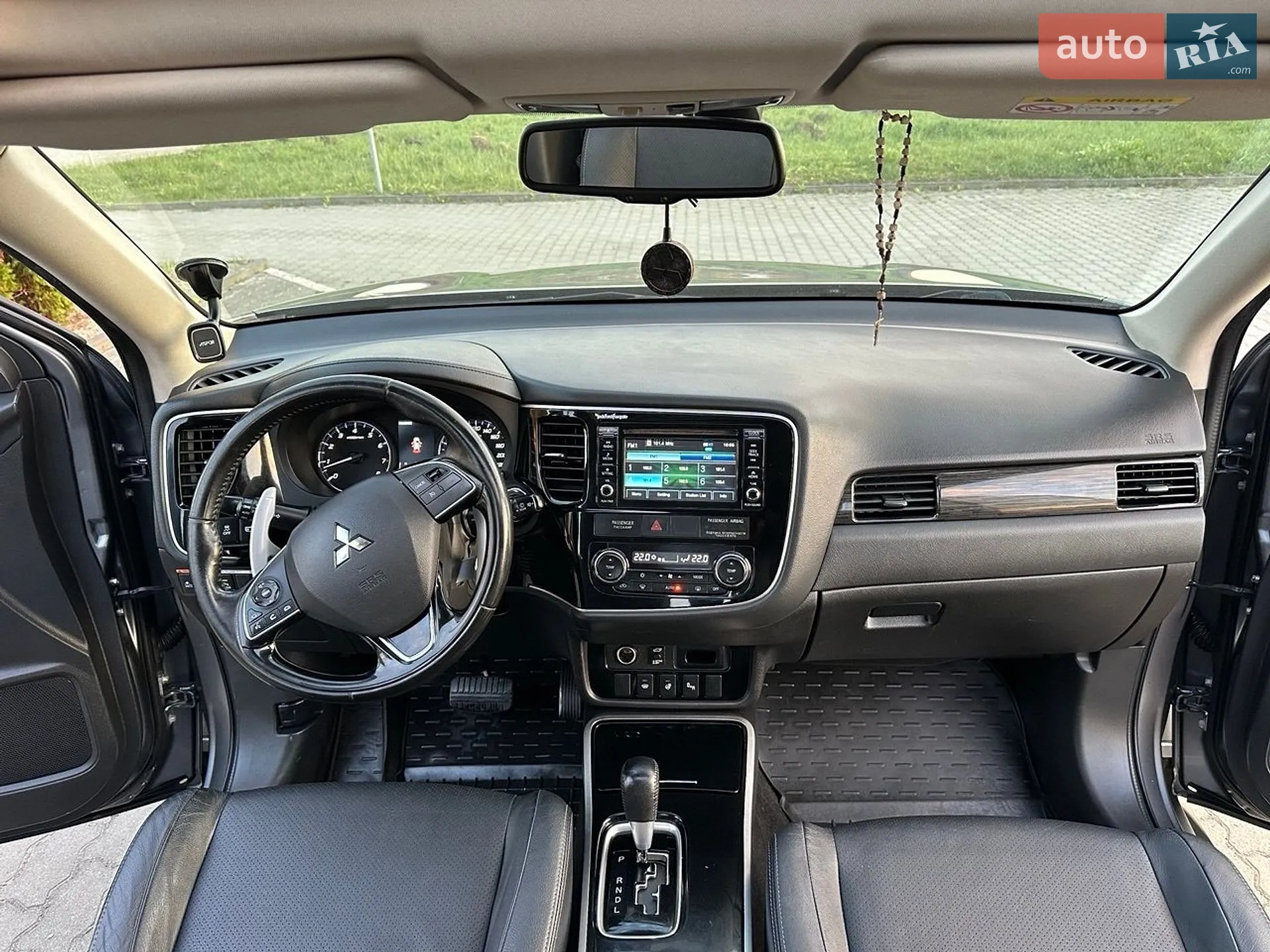 2017 Mitsubishi Outlander - мініатюра 93