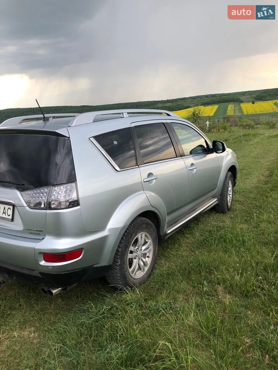 2010 Mitsubishi Outlander - мініатюра 7