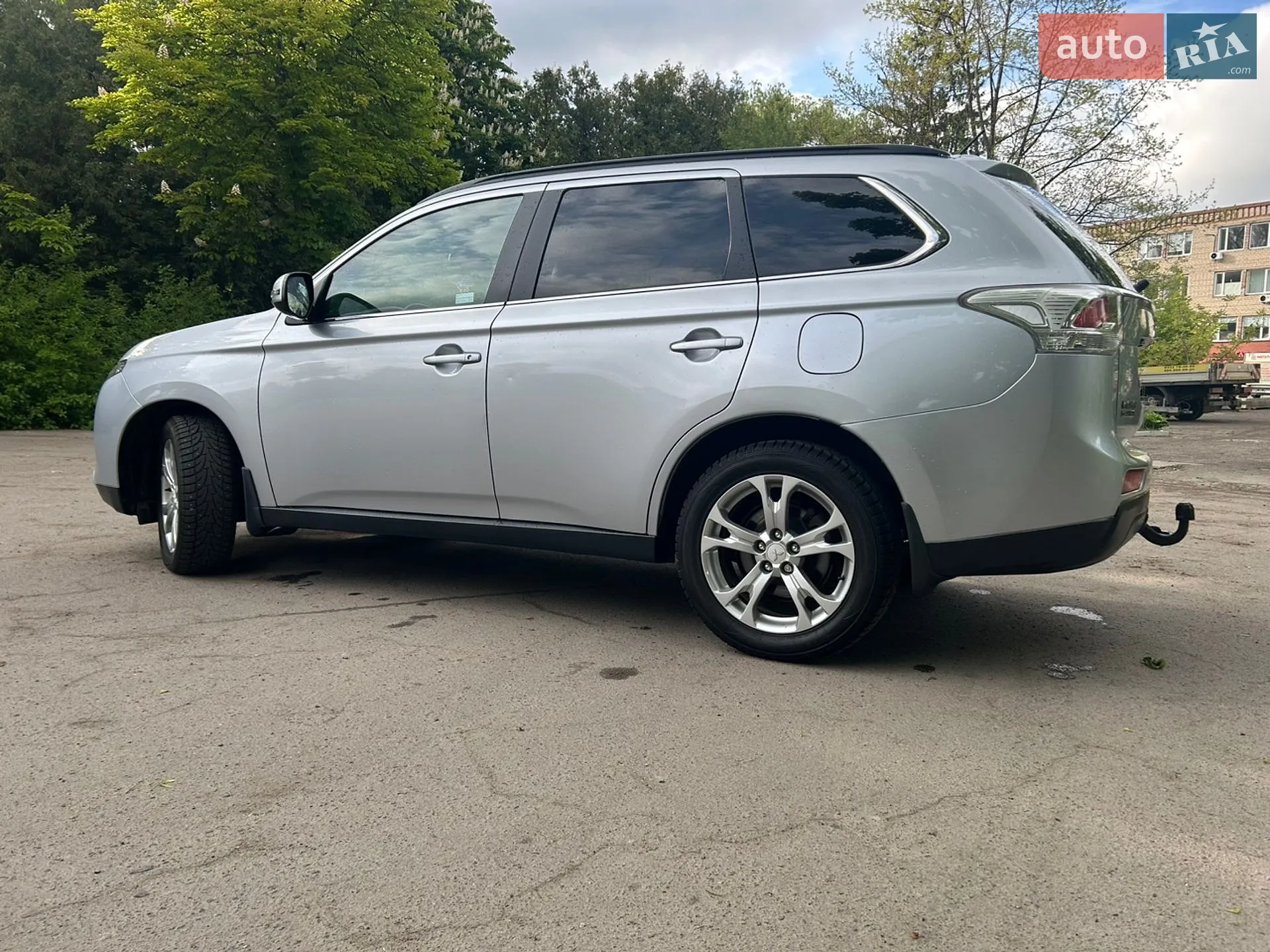 2013 Mitsubishi Outlander - мініатюра 8