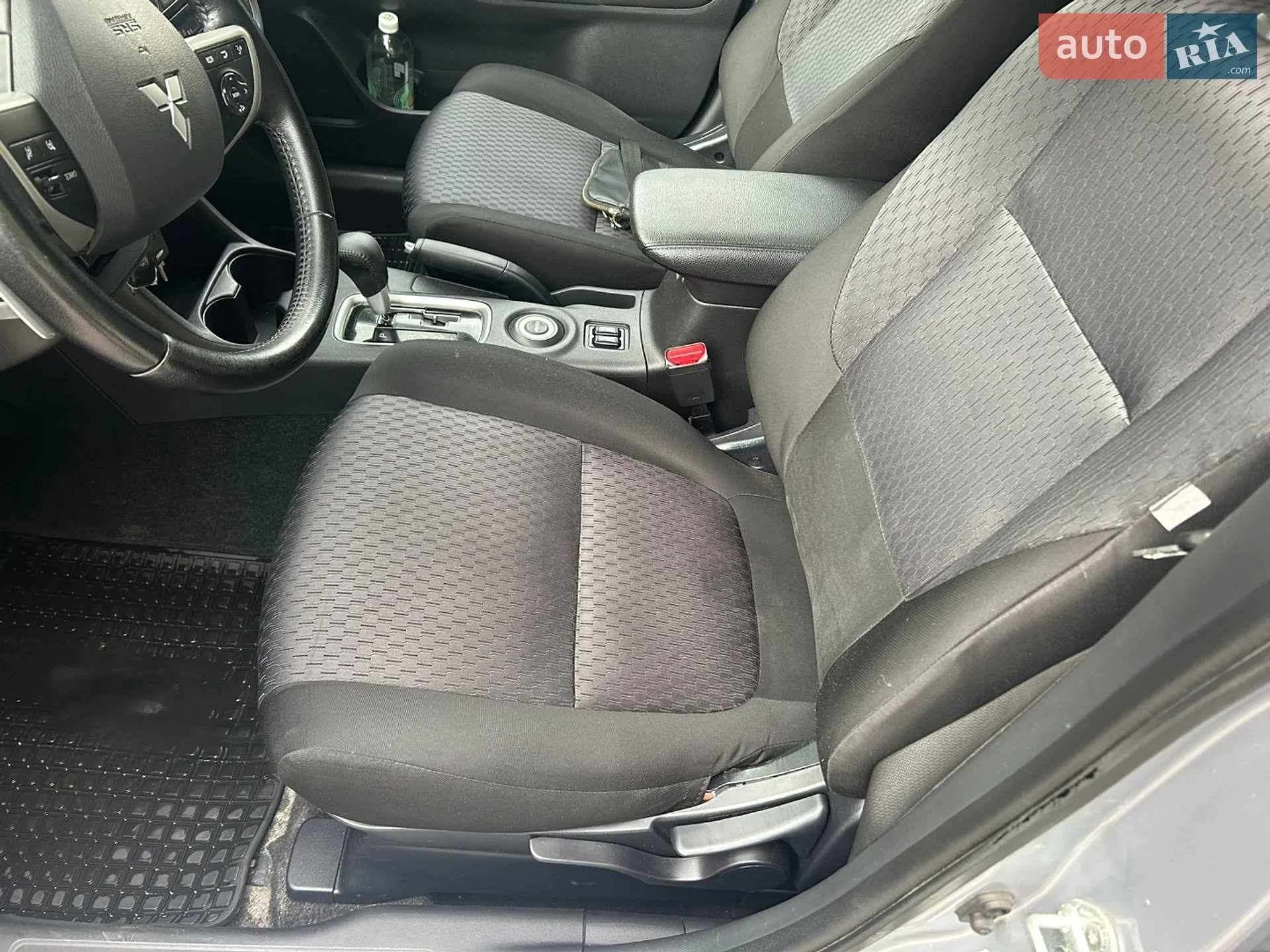 2013 Mitsubishi Outlander - мініатюра 28