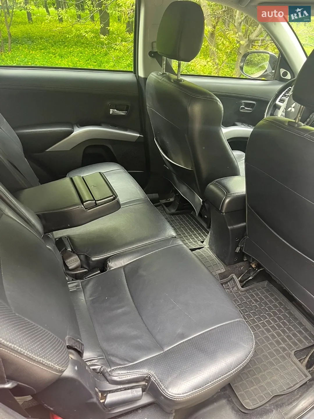 2010 Mitsubishi Outlander - мініатюра 10