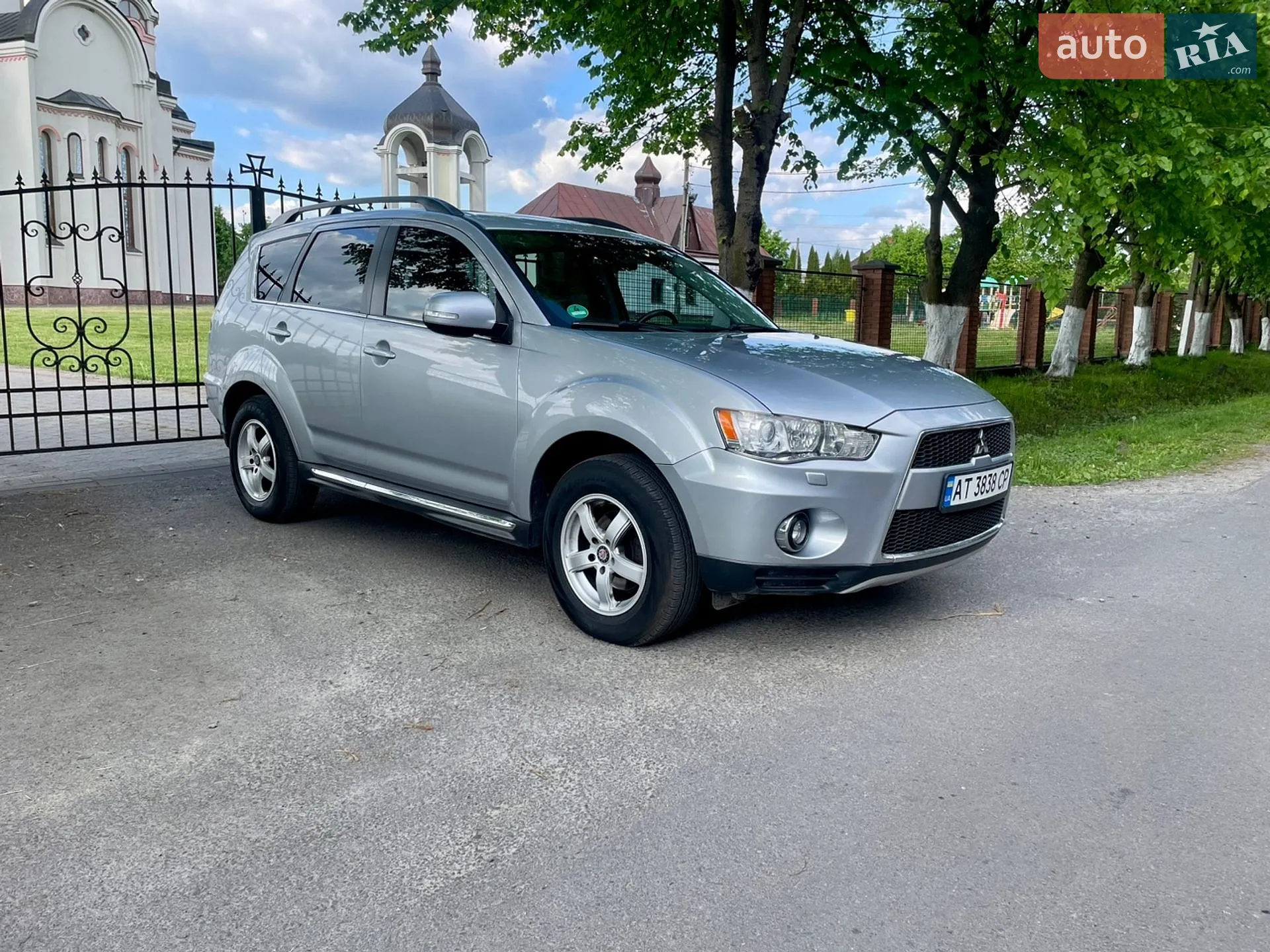 2011 Mitsubishi Outlander - мініатюра 2