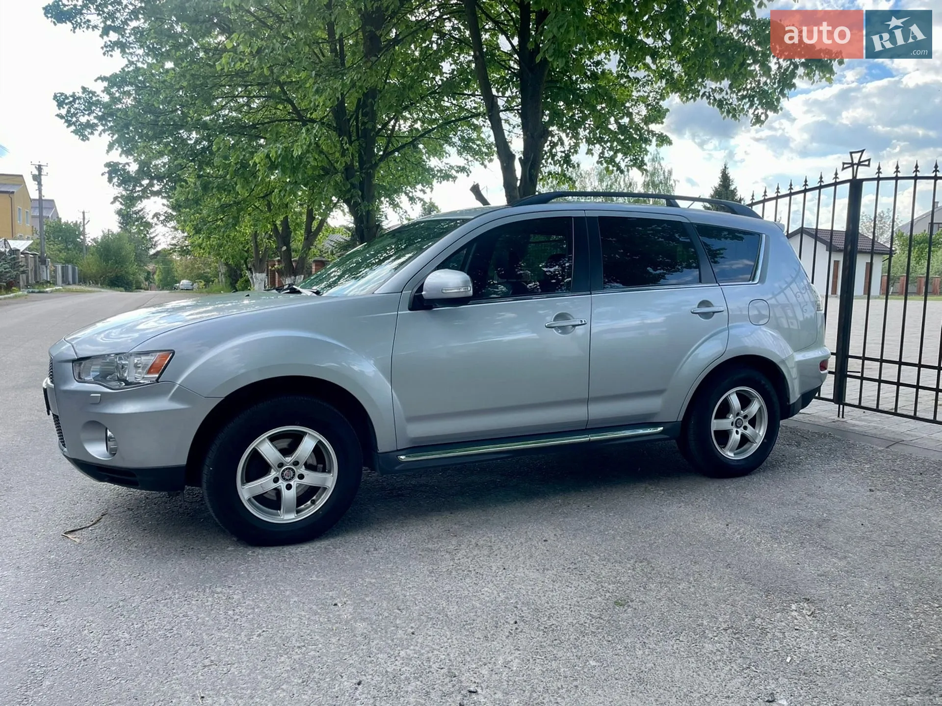 2011 Mitsubishi Outlander - мініатюра 8