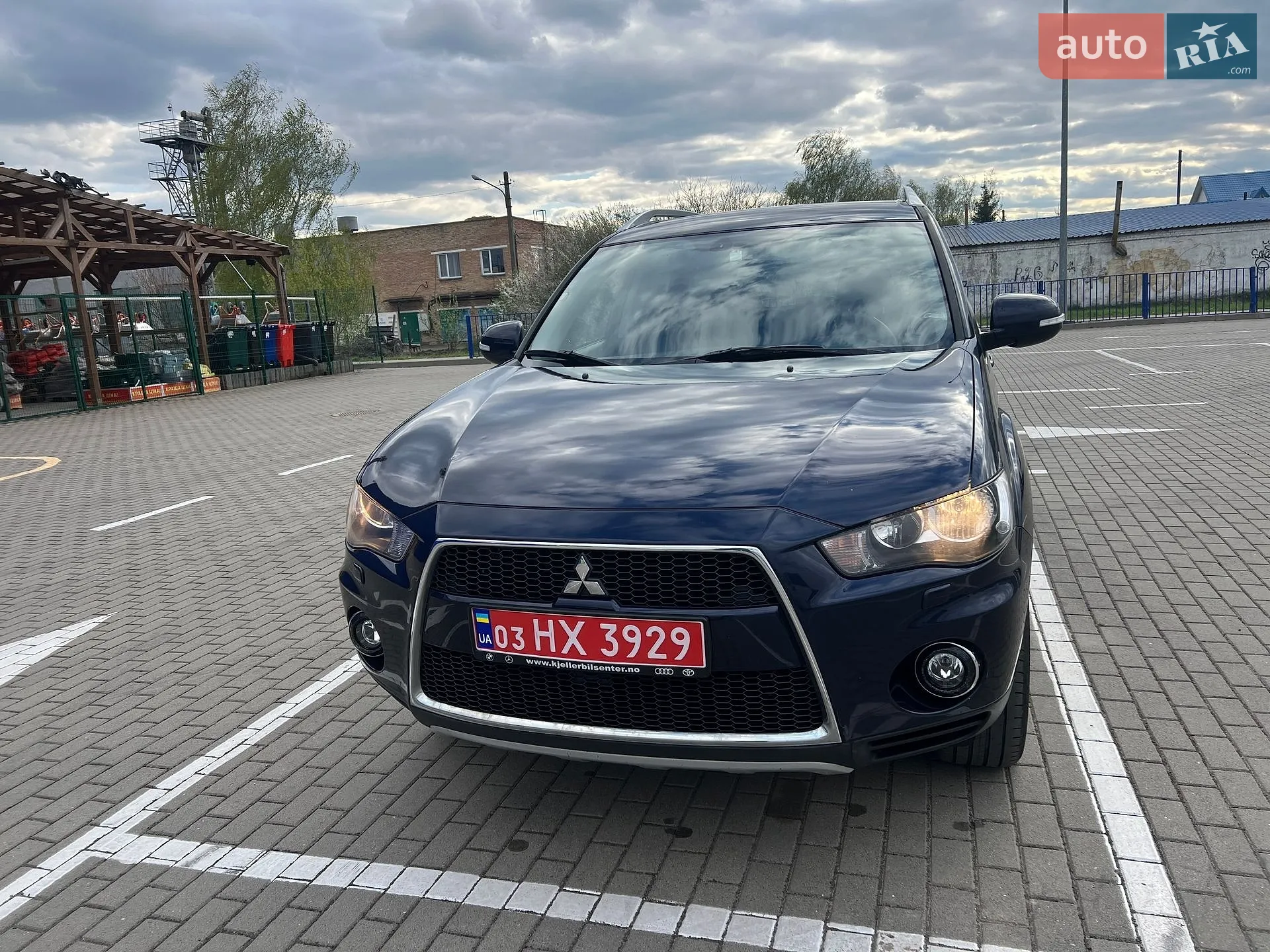 2010 Mitsubishi Outlander - мініатюра 13