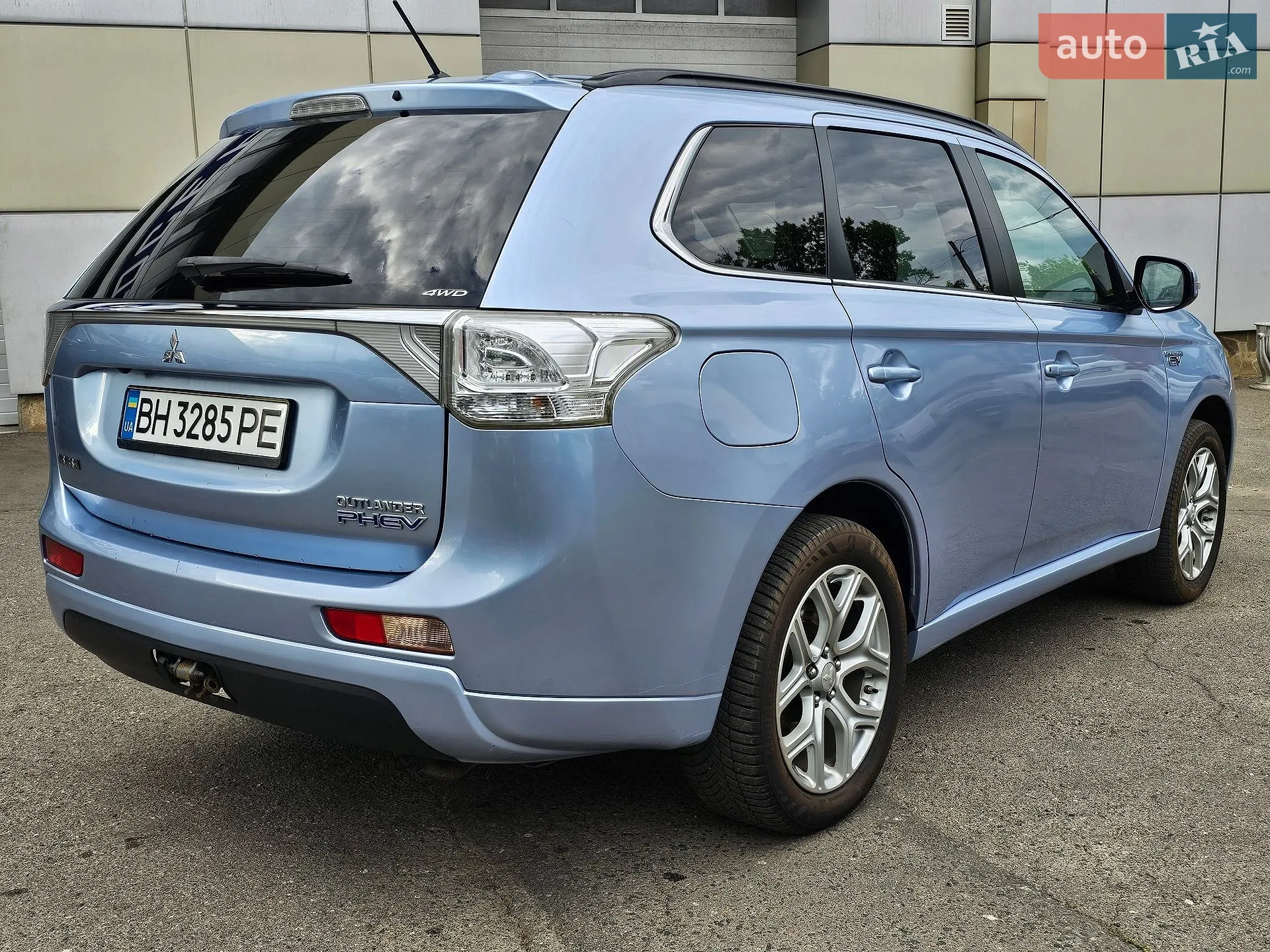 2014 Mitsubishi Outlander - мініатюра 10