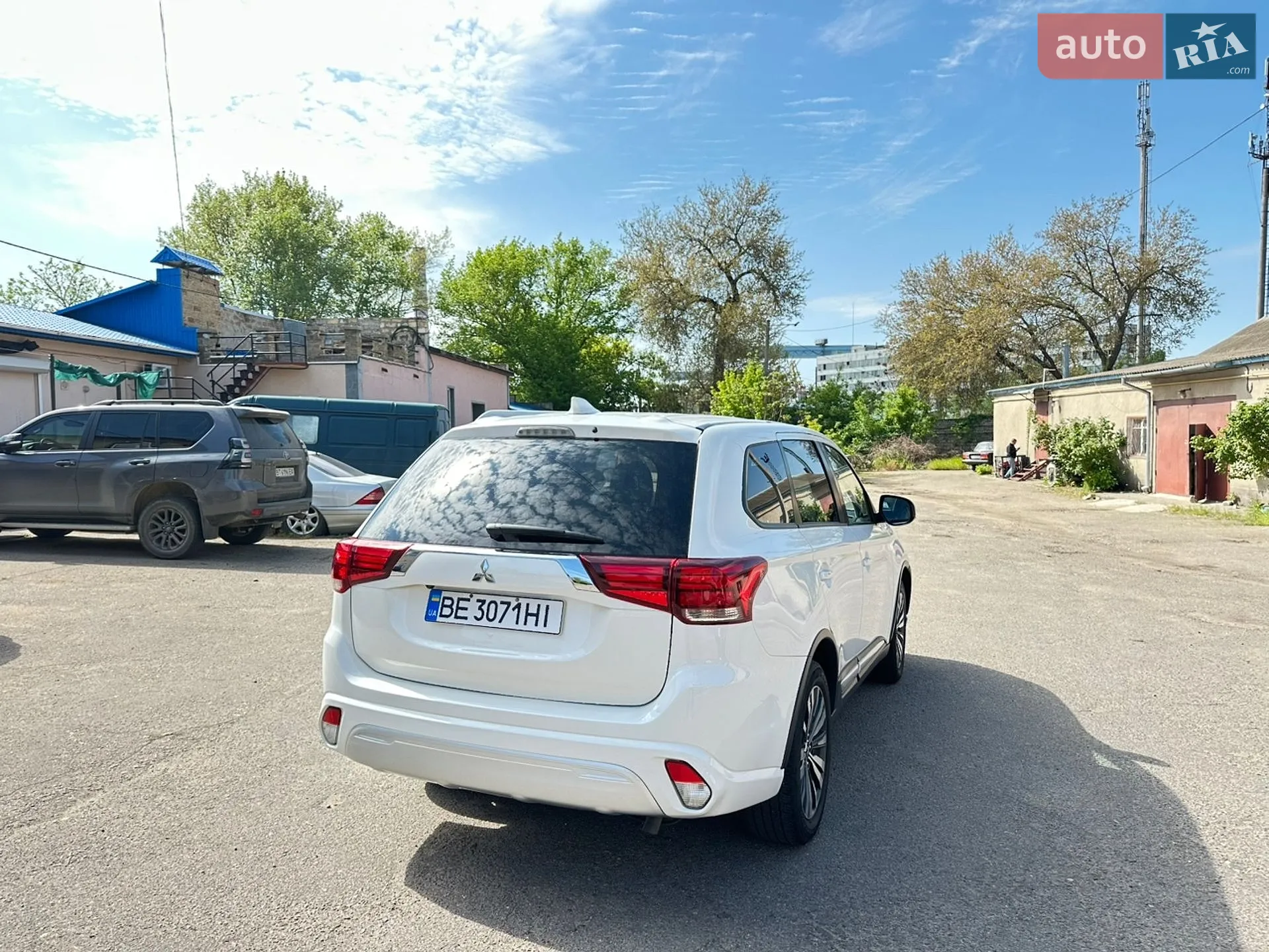 2020 Mitsubishi Outlander - мініатюра 7