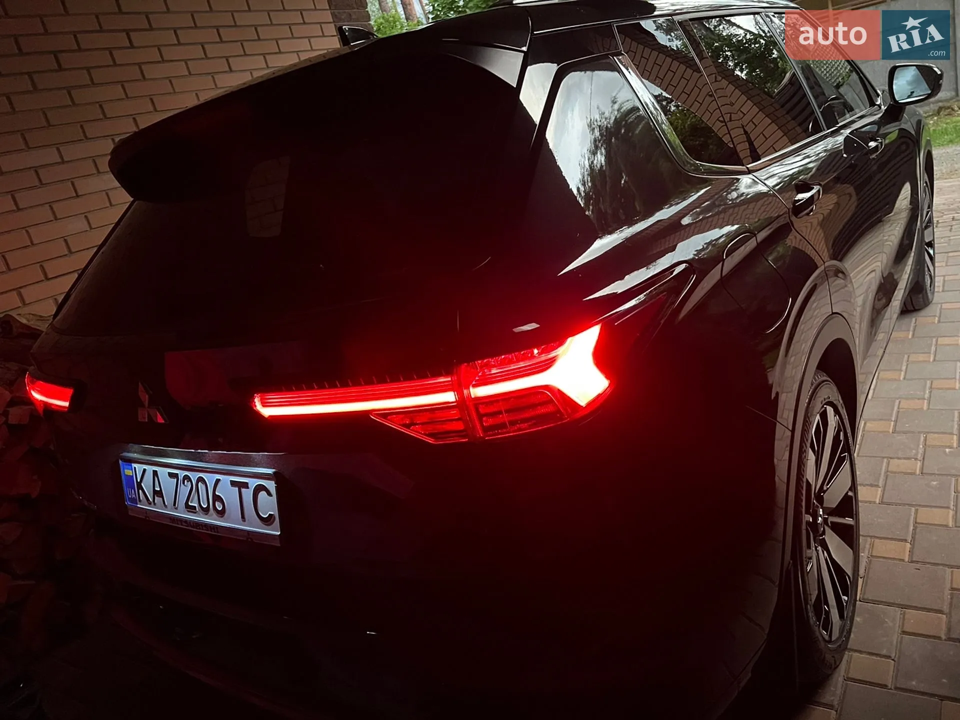 2025 Mitsubishi Outlander - мініатюра 65
