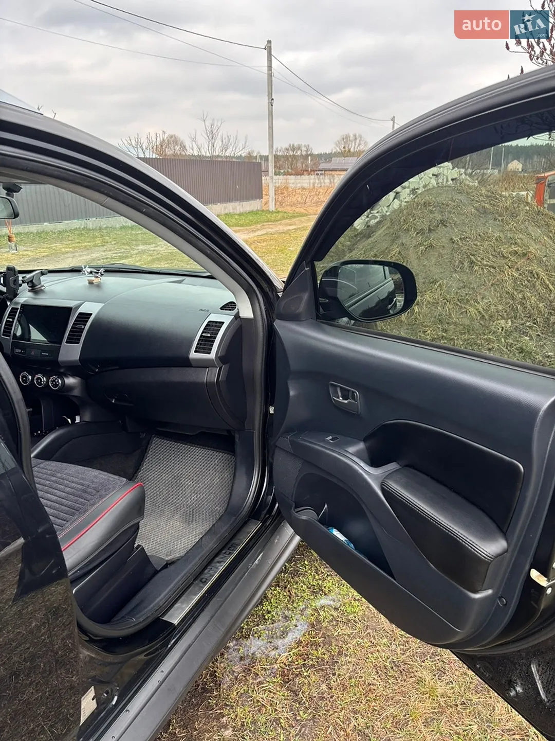 2010 Mitsubishi Outlander - мініатюра 17