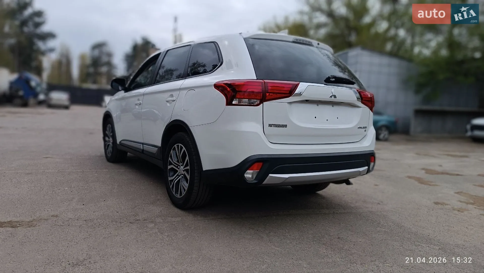 2017 Mitsubishi Outlander - мініатюра 5