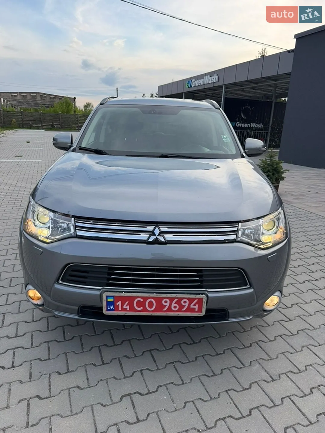 2013 Mitsubishi Outlander - мініатюра 10