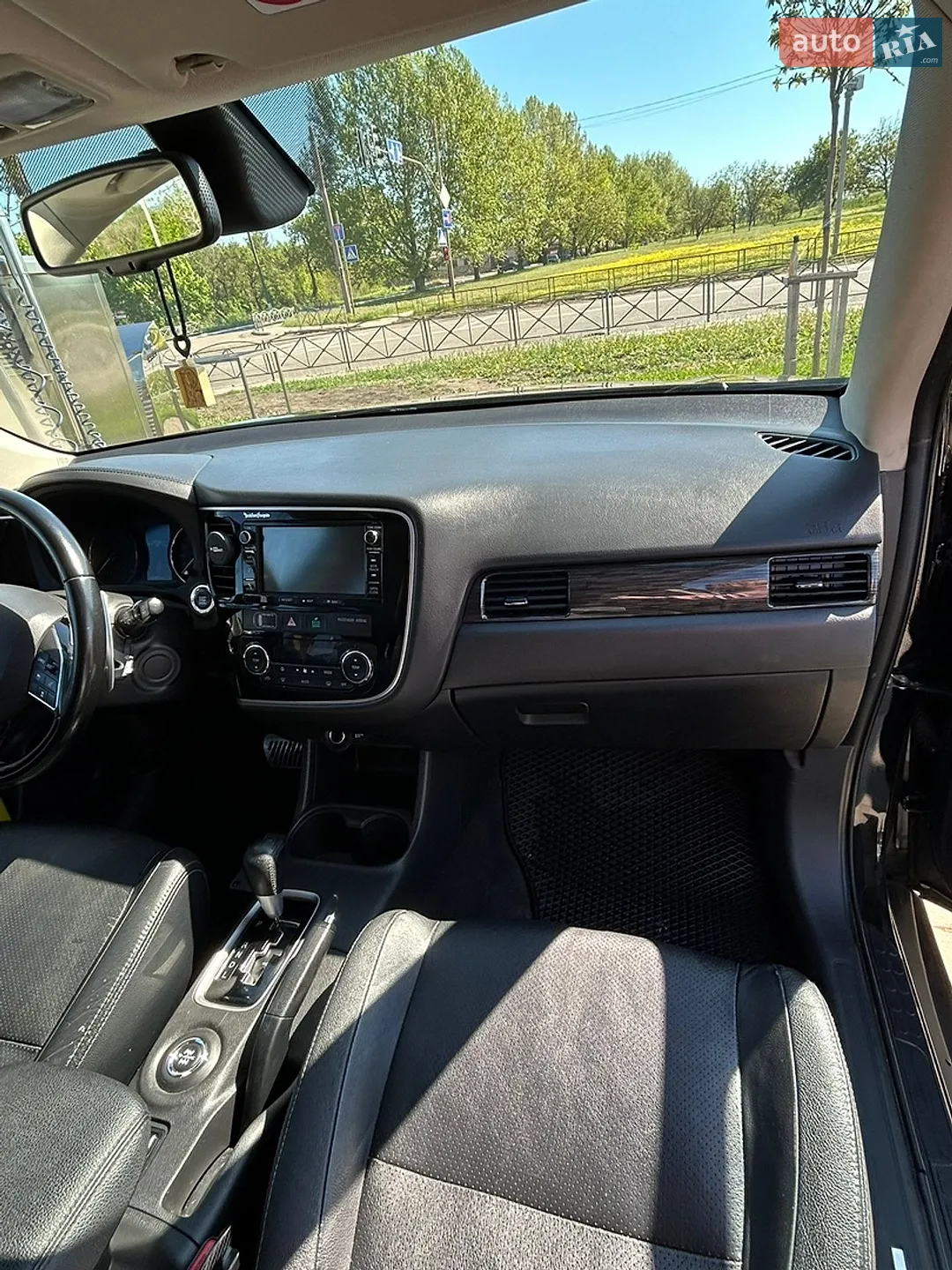2015 Mitsubishi Outlander - мініатюра 22