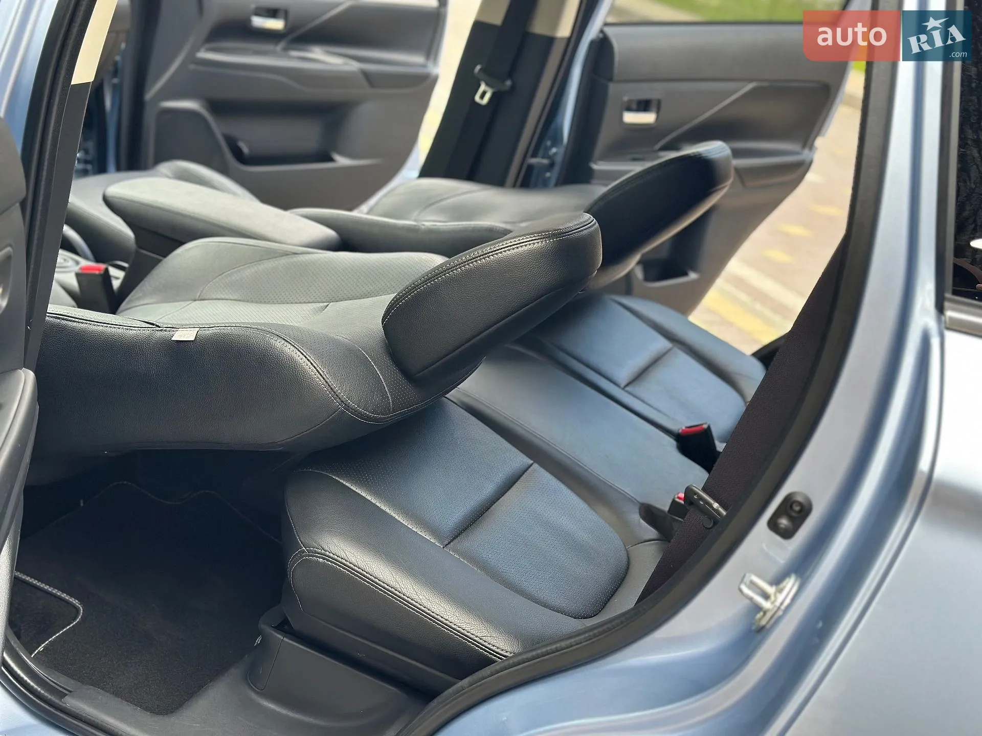 2014 Mitsubishi Outlander - мініатюра 52