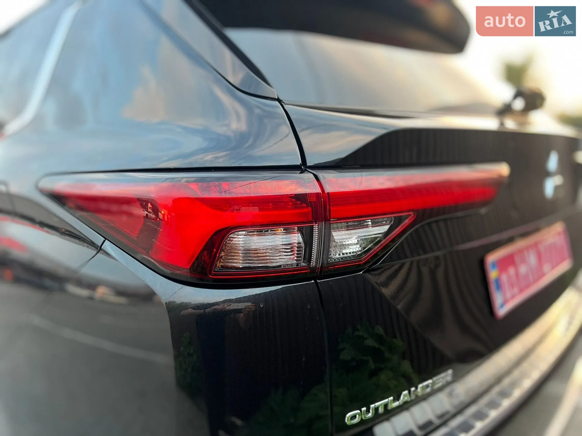 2023 Mitsubishi Outlander - мініатюра 32