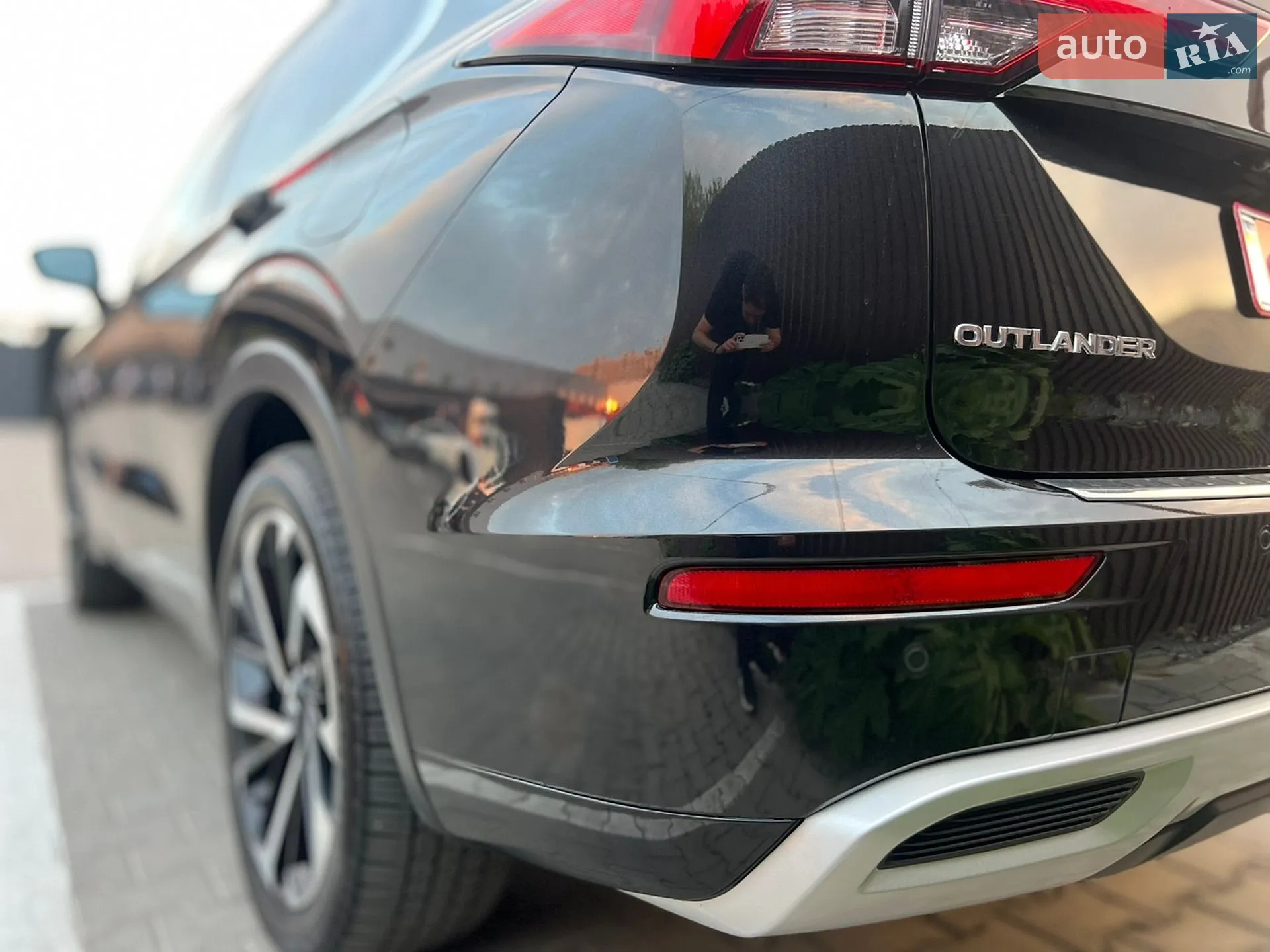 2023 Mitsubishi Outlander - мініатюра 31