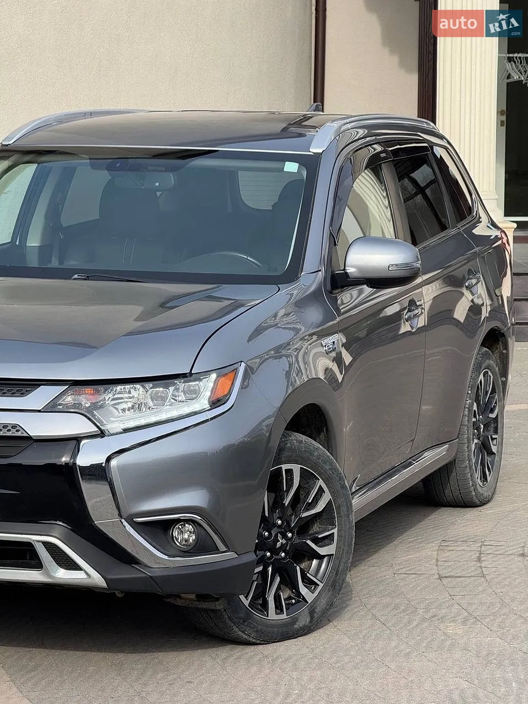 2018 Mitsubishi Outlander - мініатюра 17