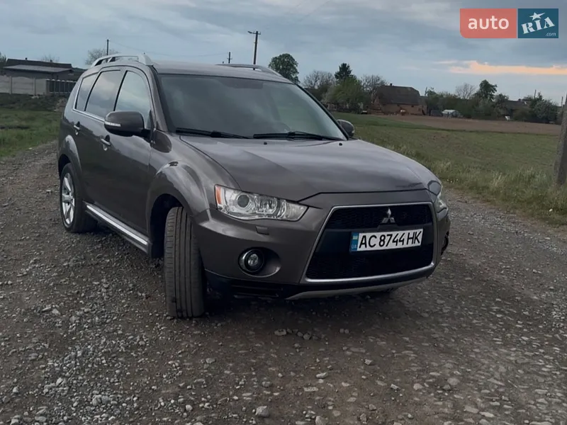 Mitsubishi Outlander 2010