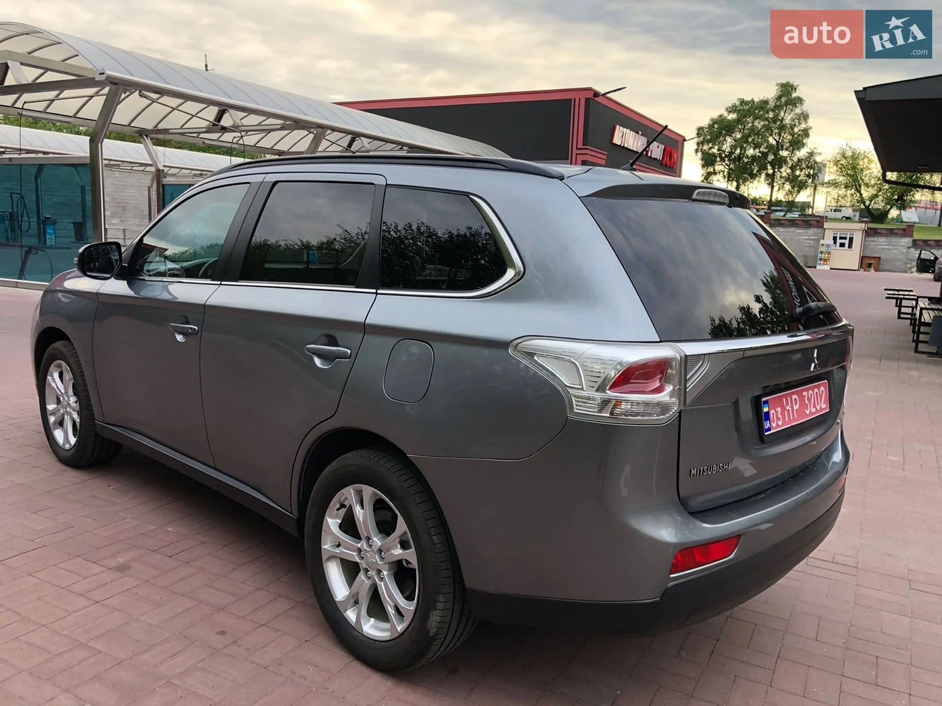 2013 Mitsubishi Outlander - мініатюра 5