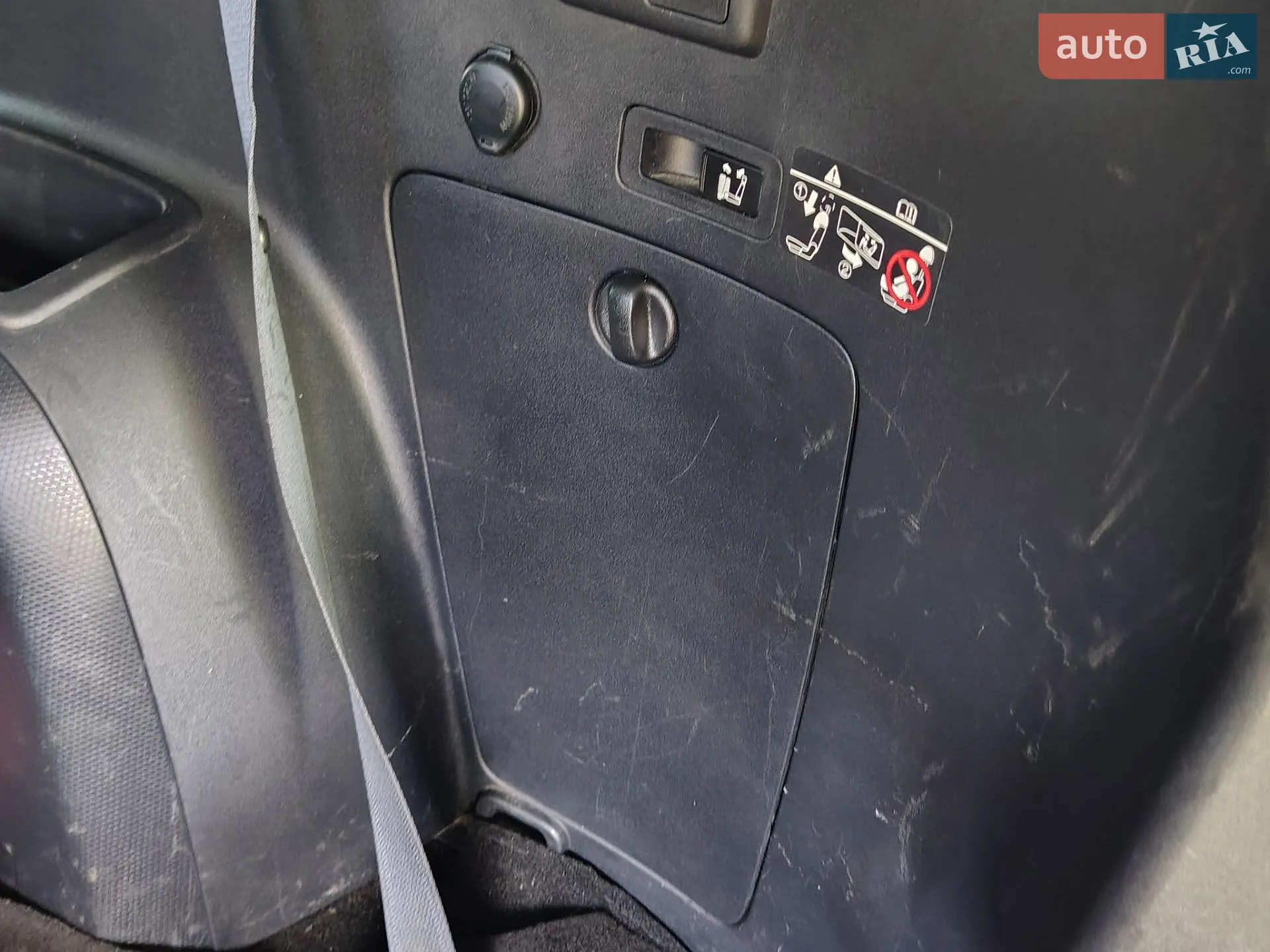 2010 Mitsubishi Outlander - мініатюра 38