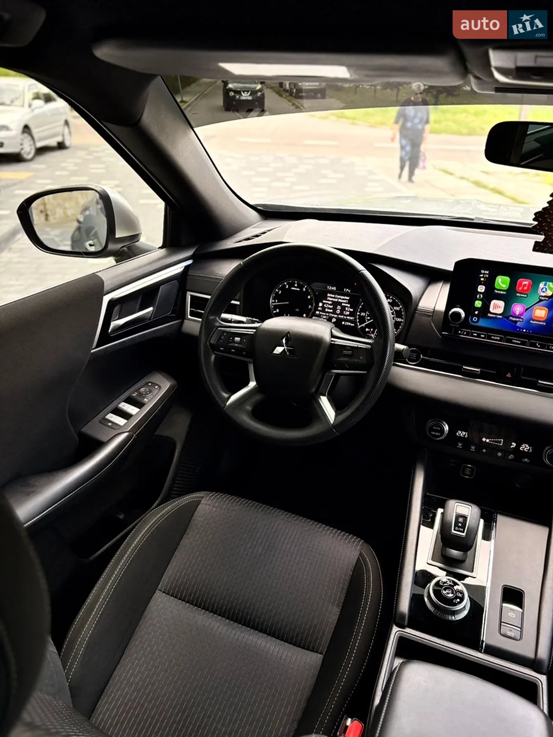 2022 Mitsubishi Outlander - мініатюра 23