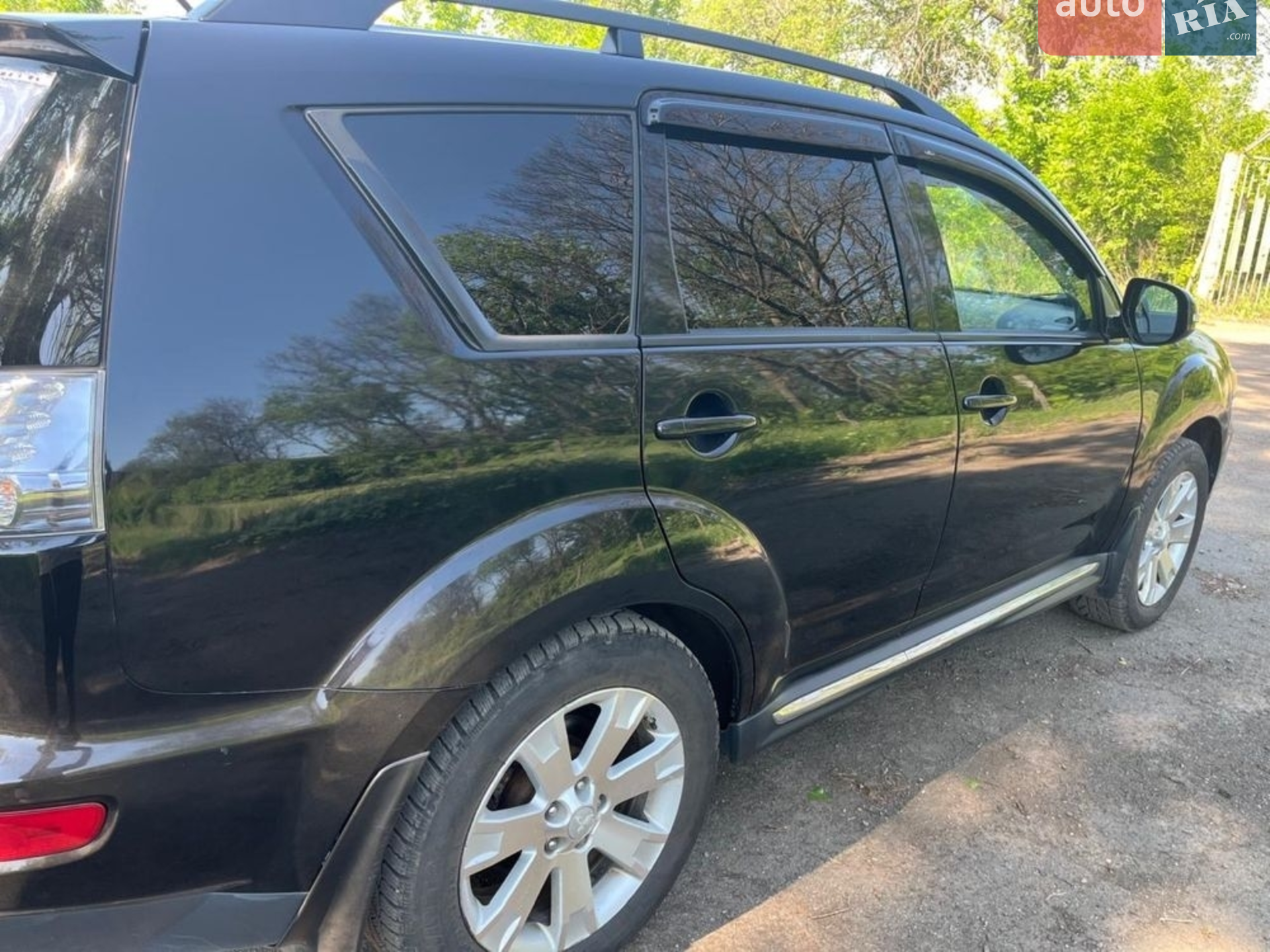 2011 Mitsubishi Outlander - мініатюра 3