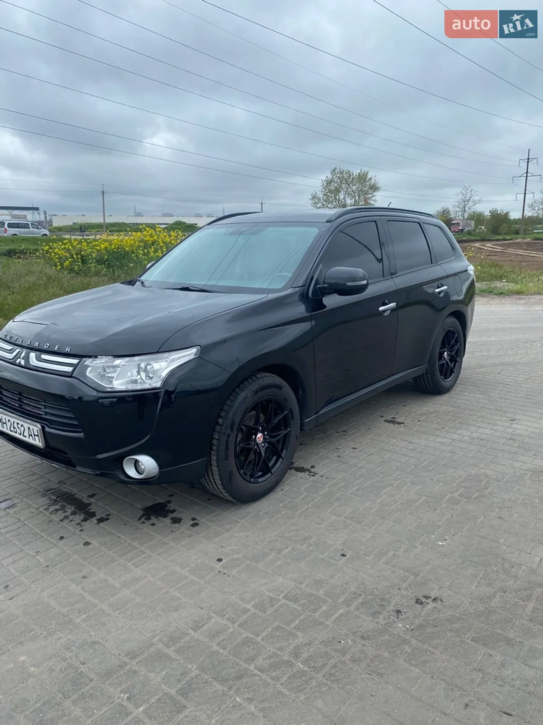 2014 Mitsubishi Outlander - мініатюра 3