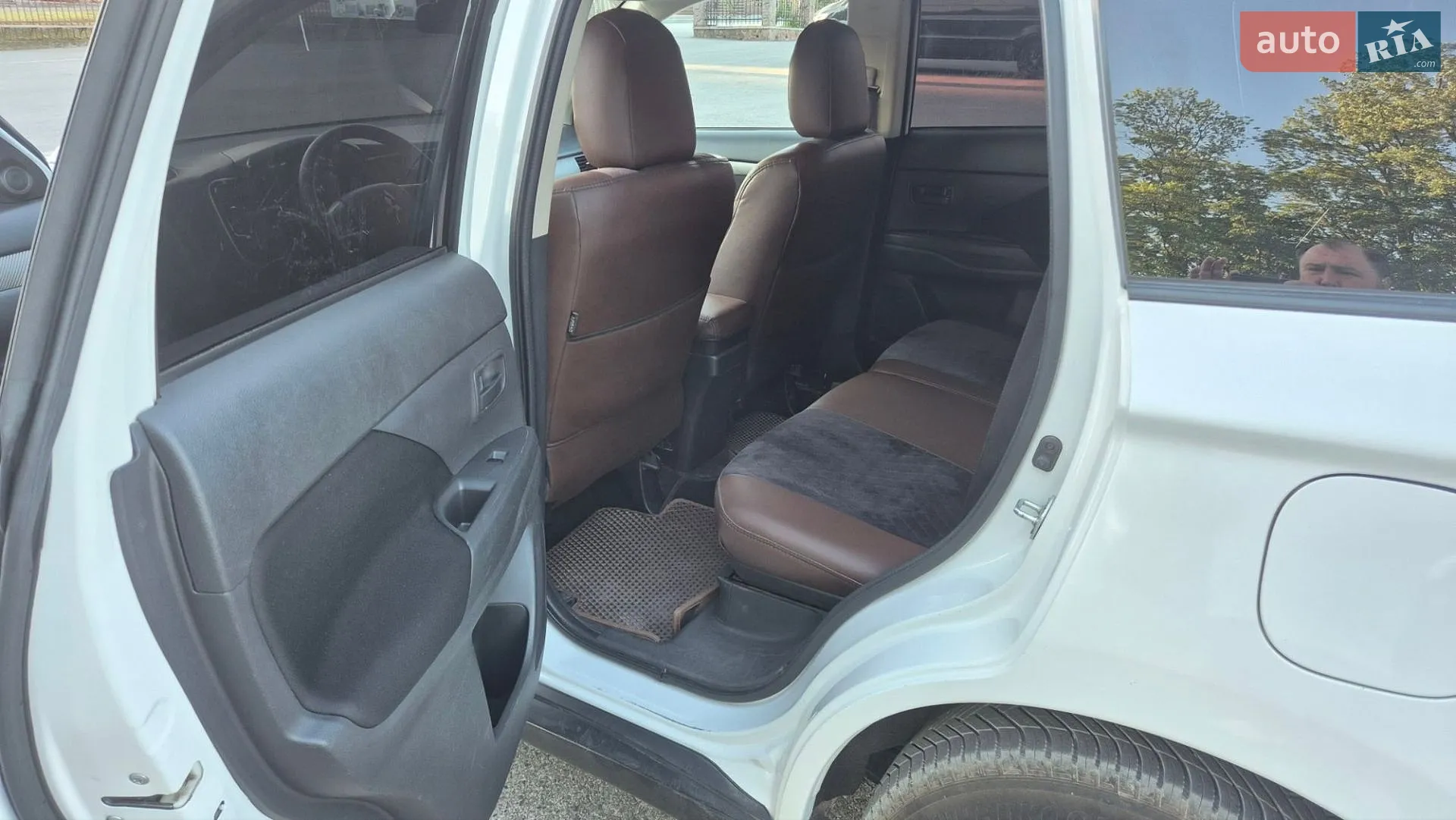 2012 Mitsubishi Outlander - мініатюра 10